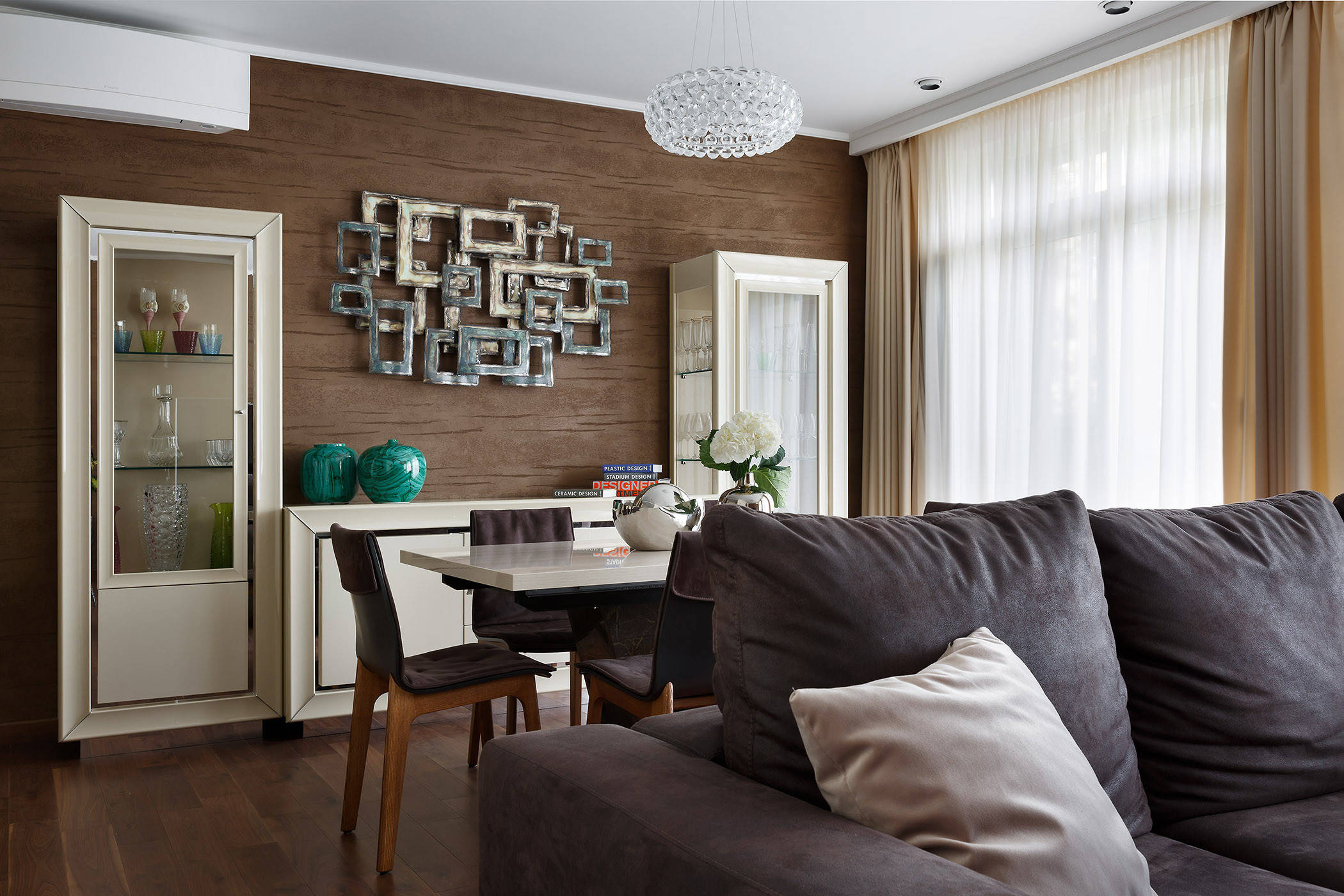 Houzz тур: Семейный интерьер в природных тонах