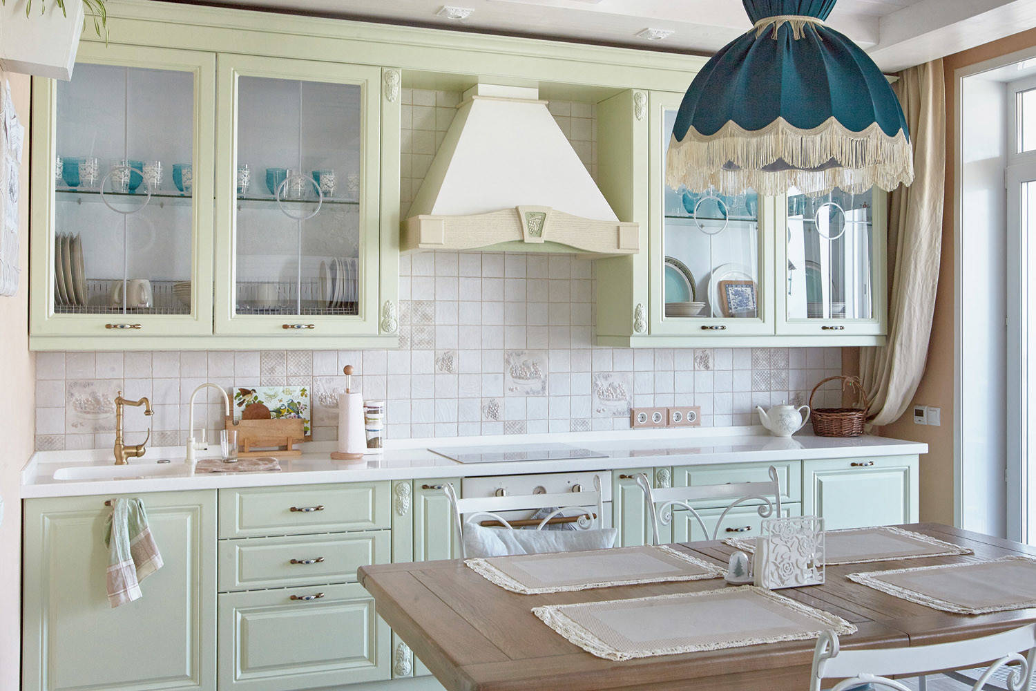 В гостях: Квартира в Екатеринбурге с настроением загородного дома