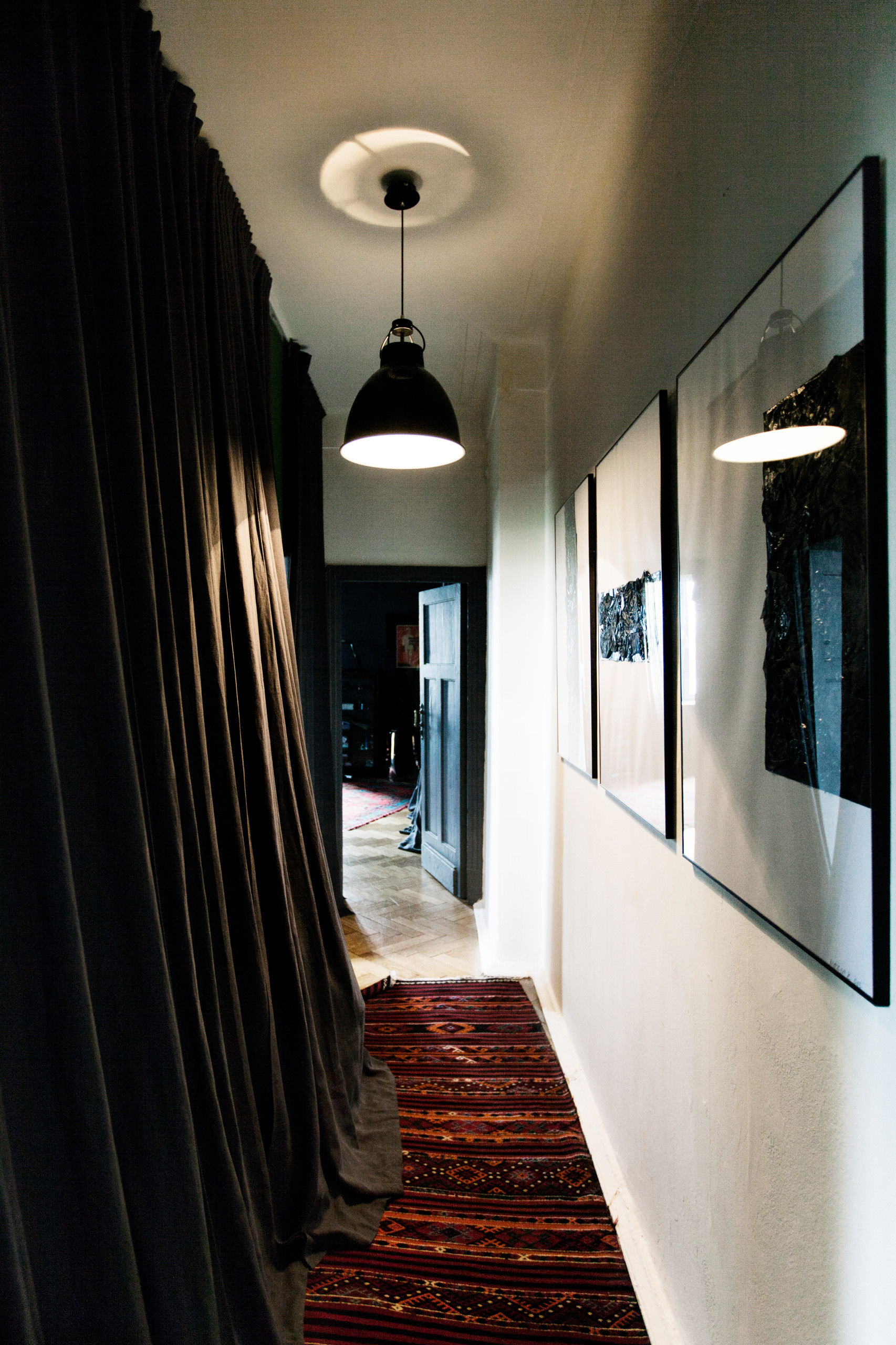 В гостях: Московская квартира архитектора, превращенная в бюро