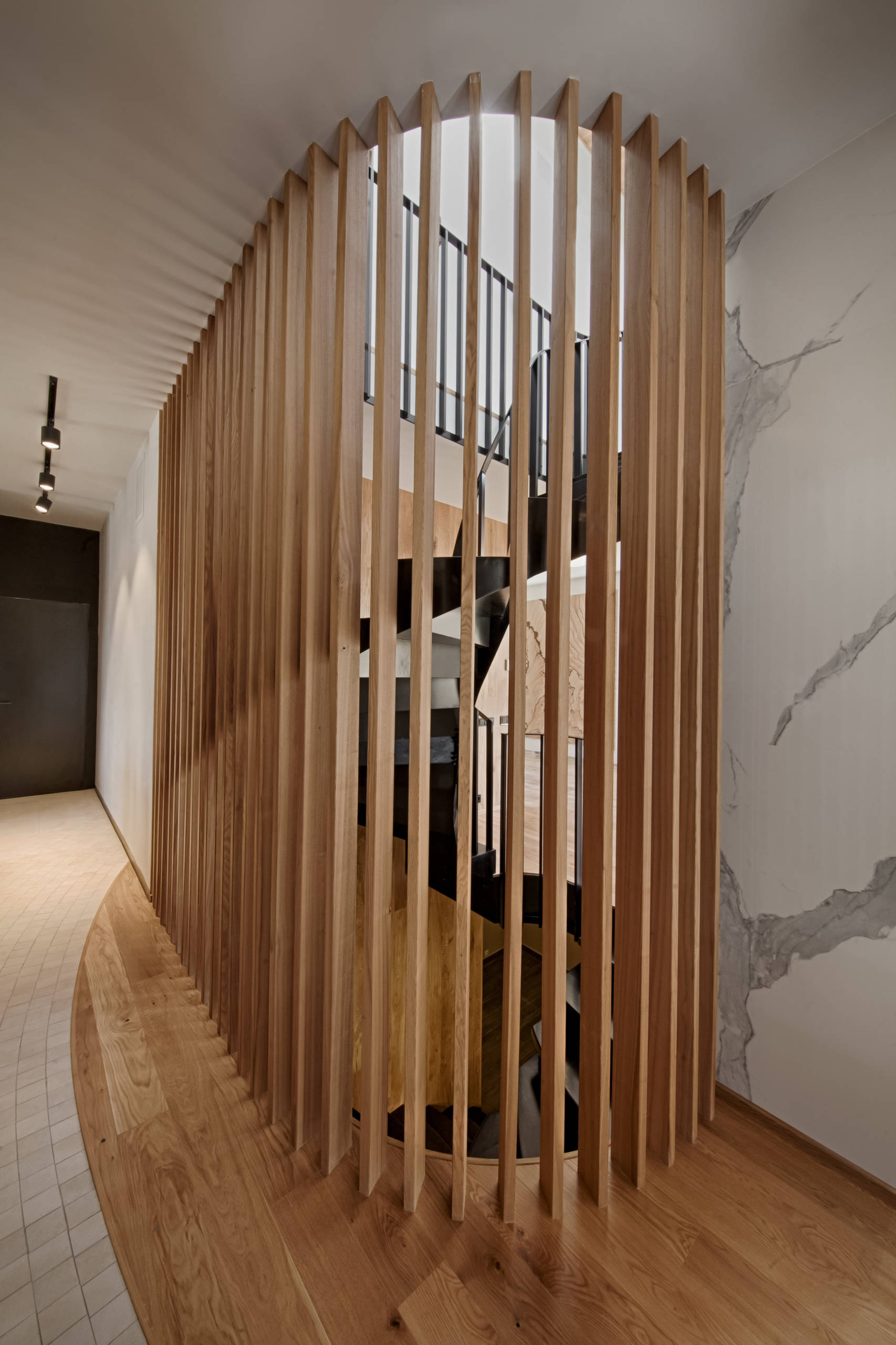 Houzz тур: Эко-шик в подмосковном Бенилюксе