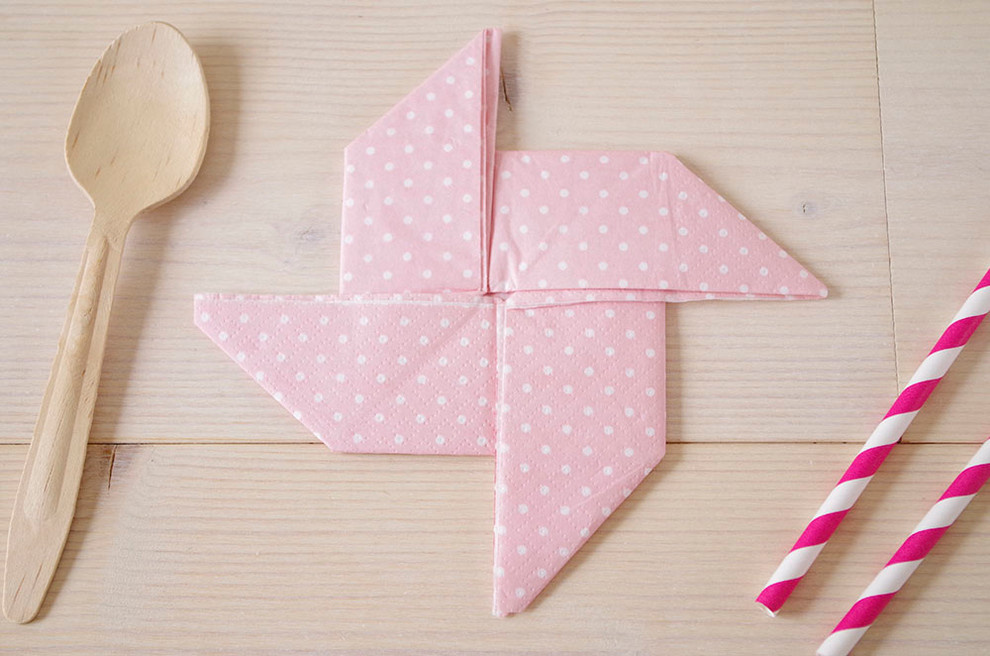 Фотоохота: Снежинки из бумаги и других подручных материалов