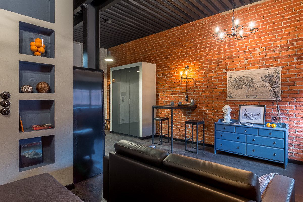 Houzz тур: Лофт для холостяка в здании бывшего кожевенного завода