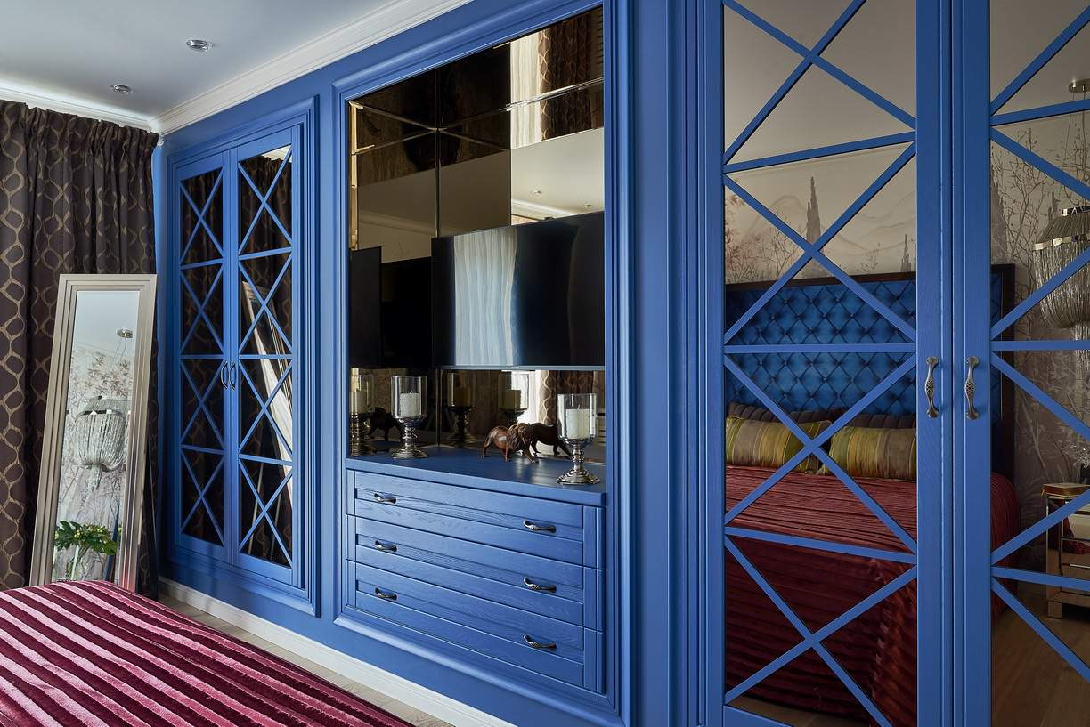 За и против: Встроенная мебель или отдельностоящий шкаф