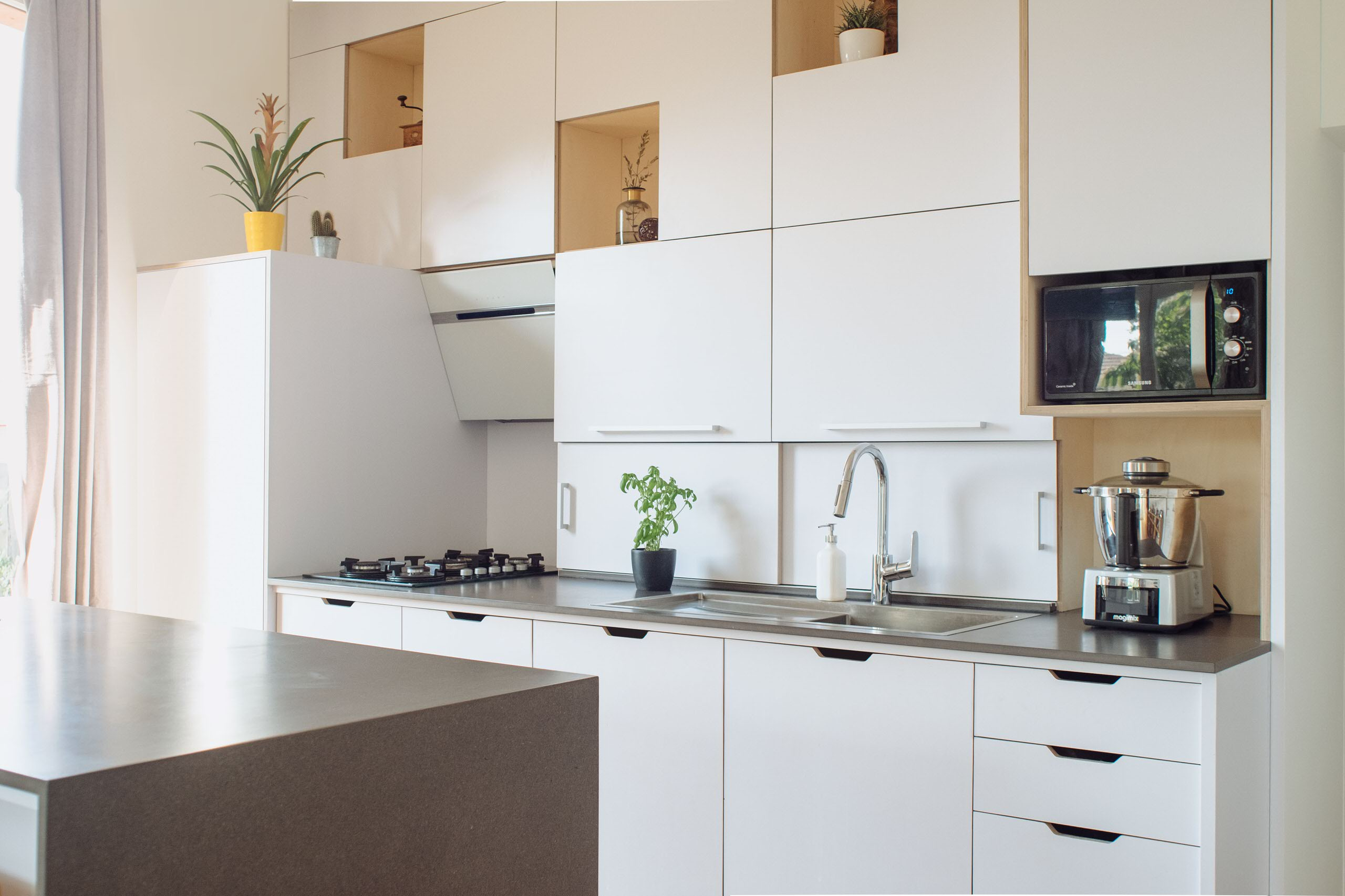 Просто фото: Рабочий фартук до и после открывания — 14 примеров