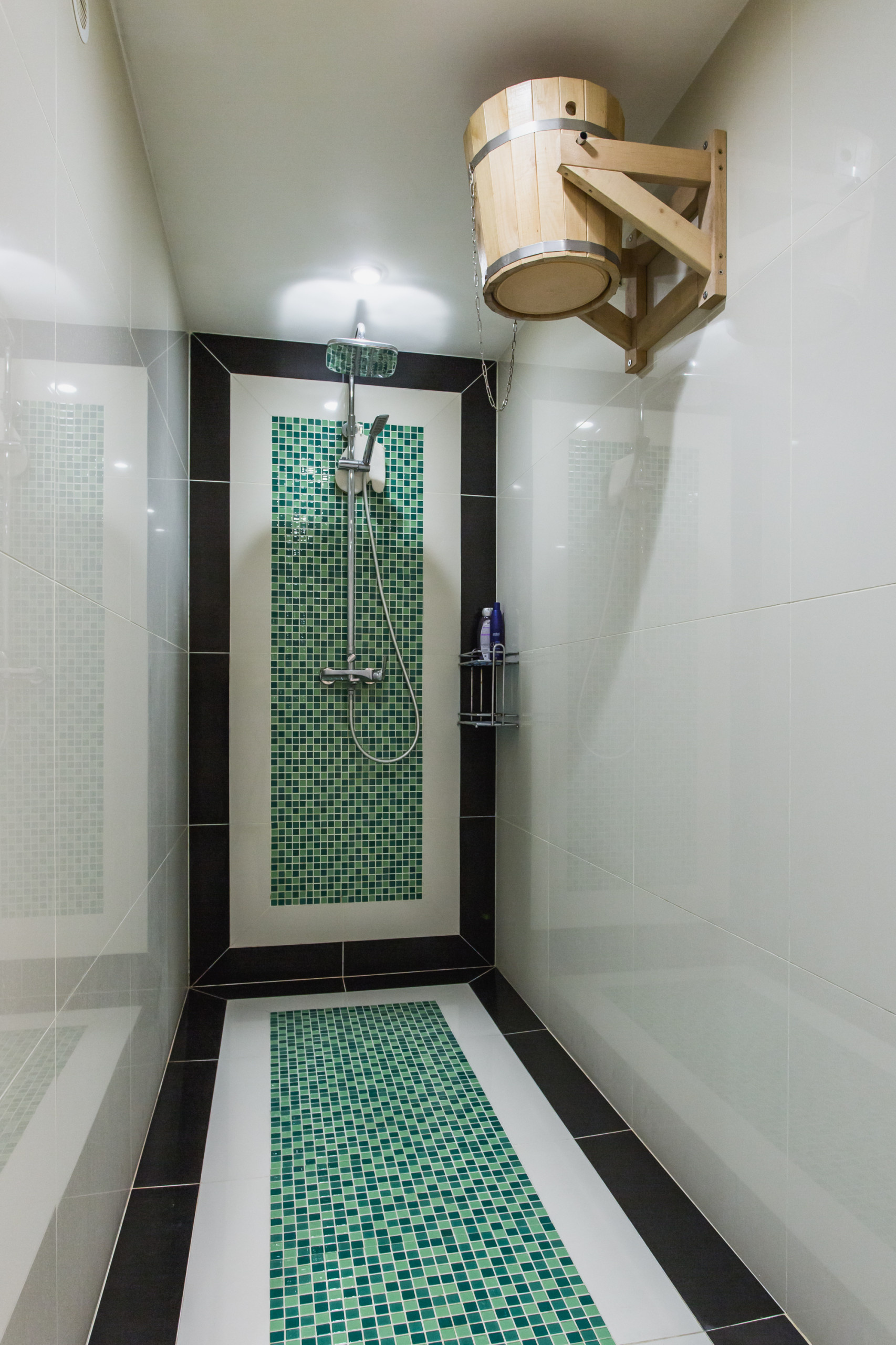 В гостях: Дом у озера