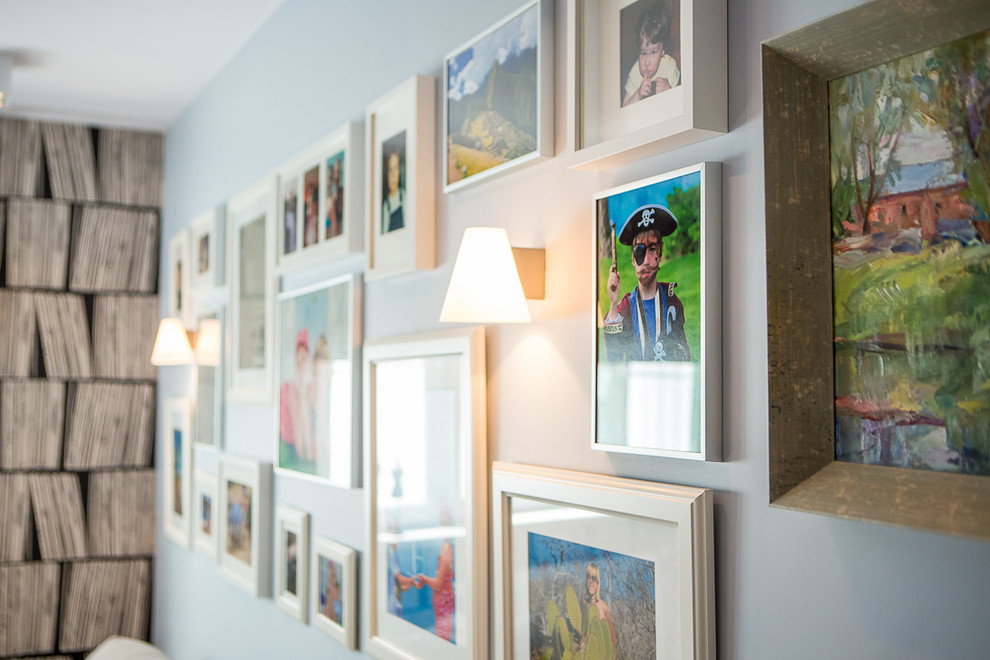 Houzz тур: Квартира-путешествие с графикой Анатолия Зверева