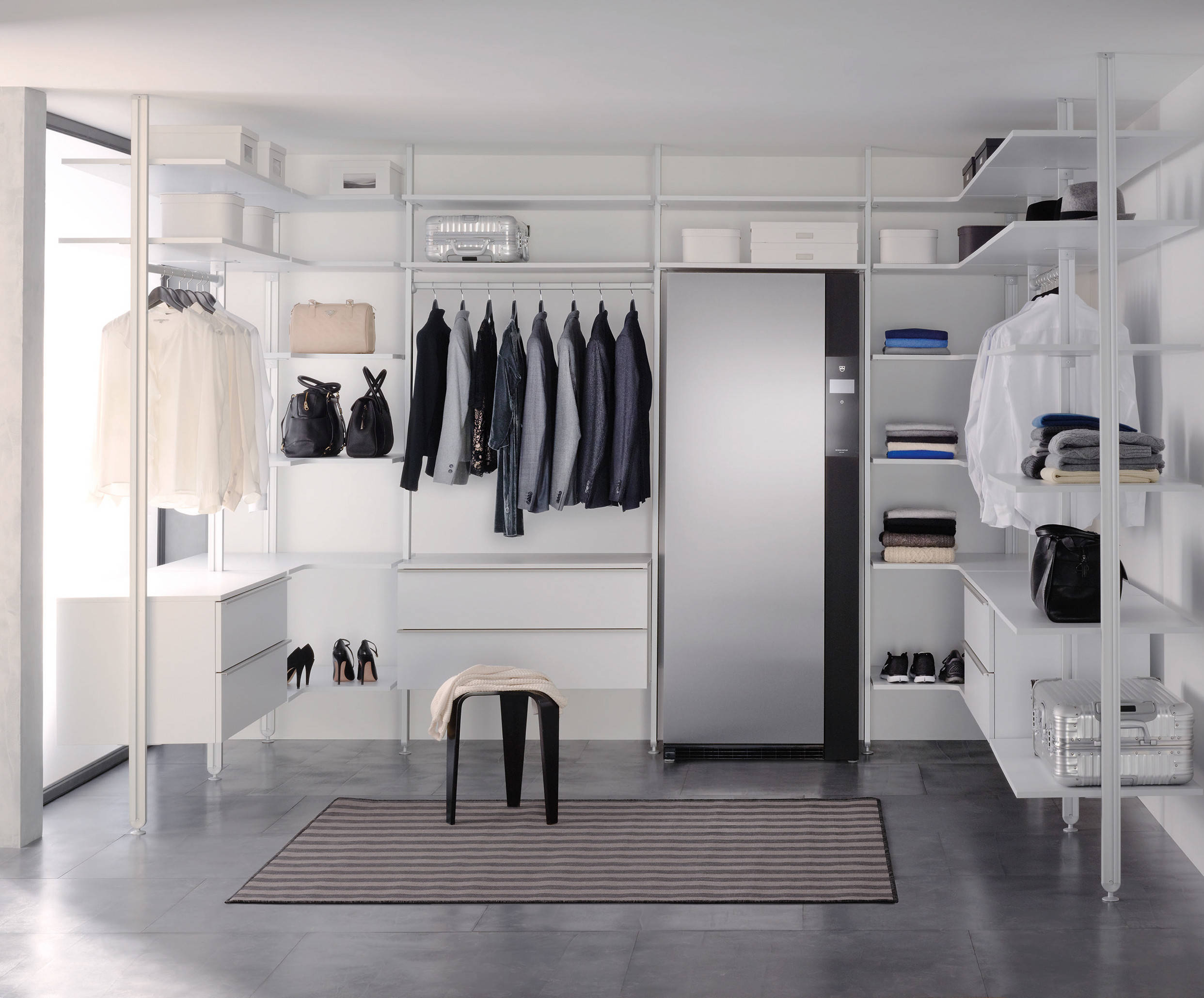 Вопрос: Где сушить белье, если не «на веревочке»?