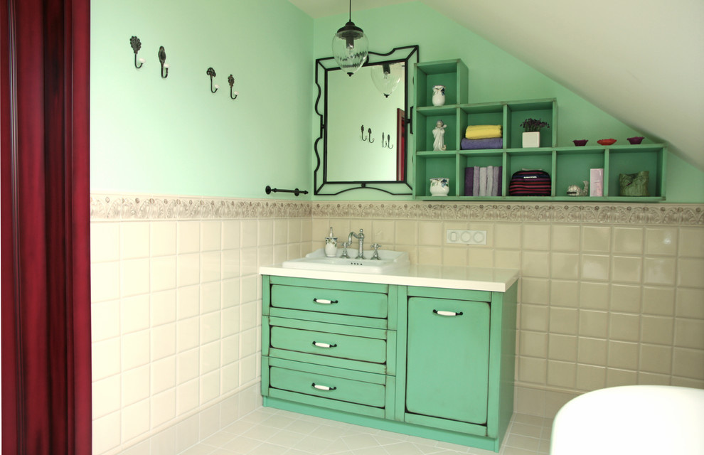 Houzz тур: Живописный дом у озера с качелями в холле