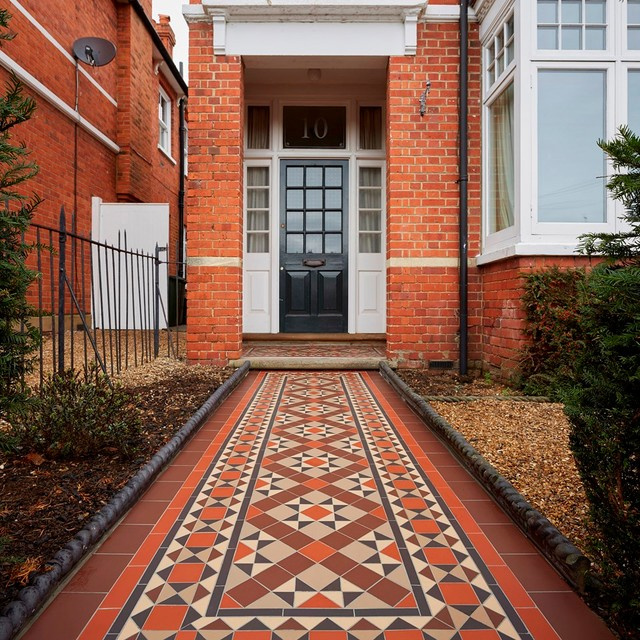 Как правильно: Подобрать нужный клей, затирку и правильную плитку