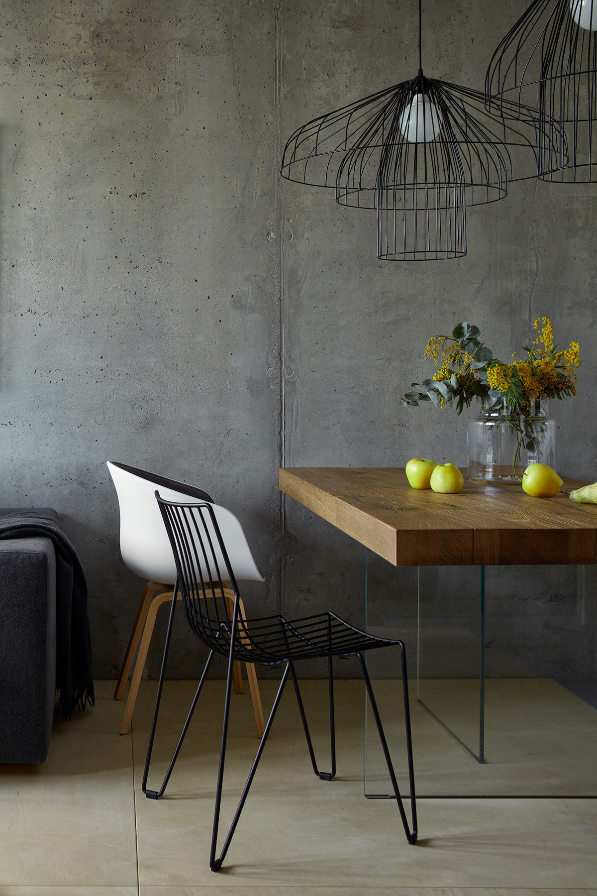 Houzz тур: Квартира 41 кв.м — бетон и синяя фанера