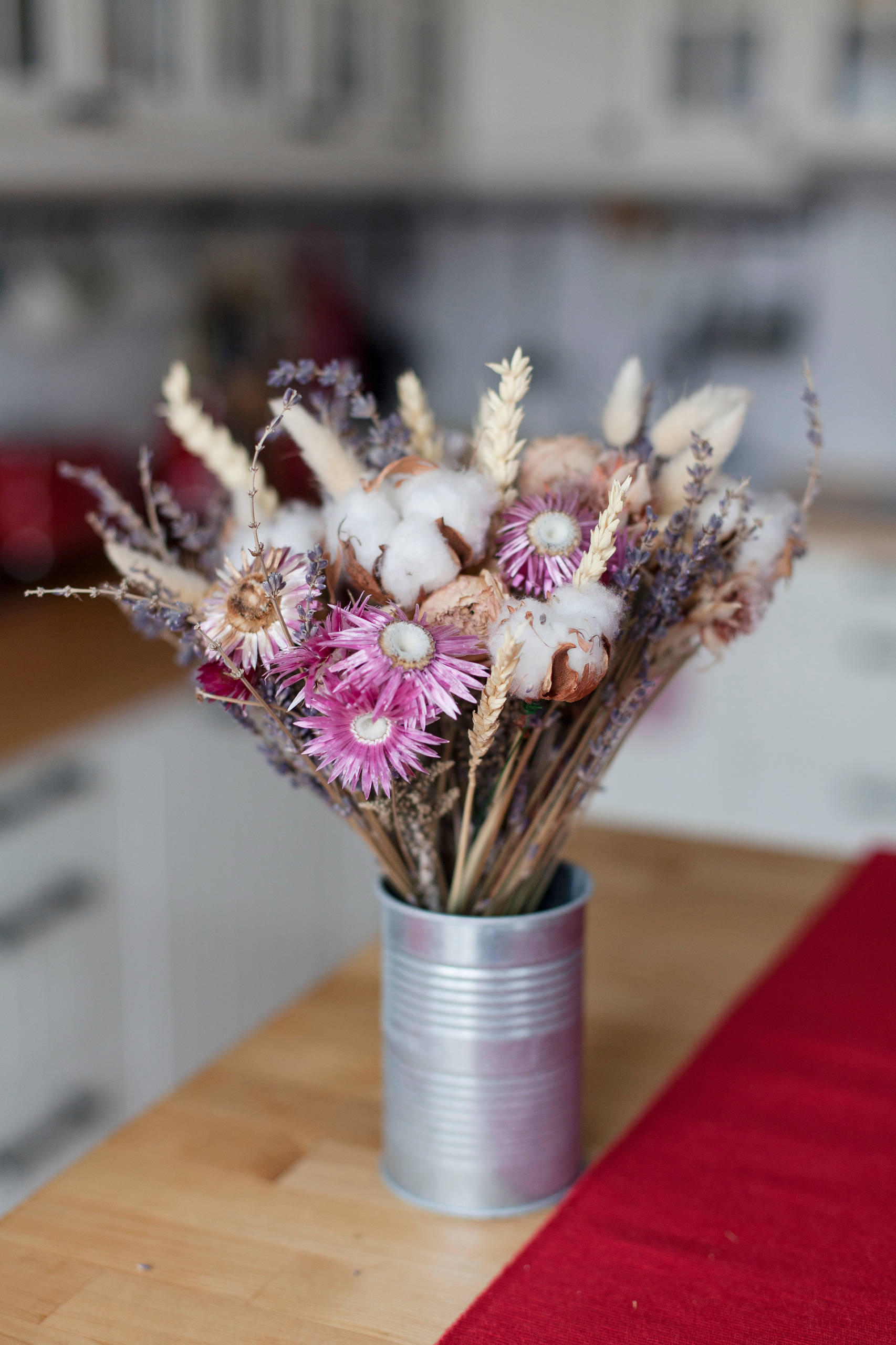 В гостях: Круглые окна и лаконичный дизайн в Красногорске