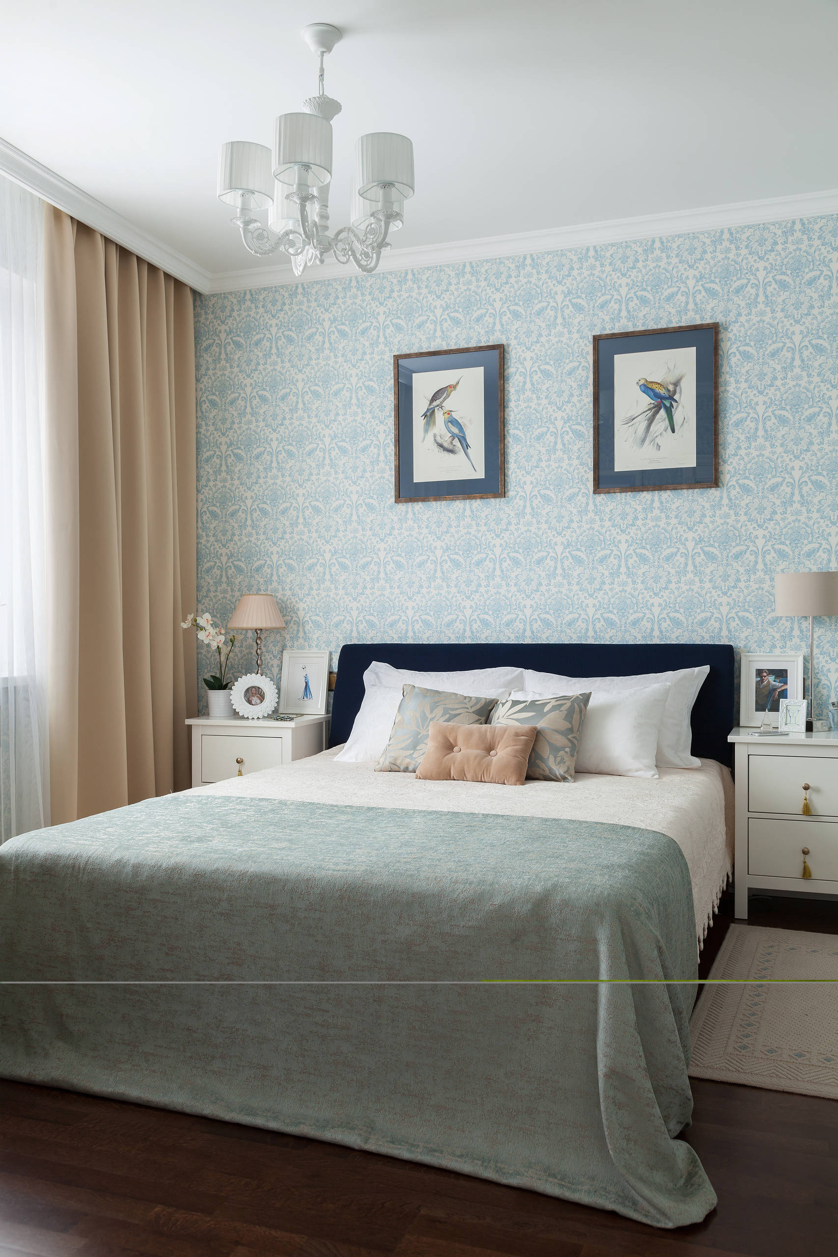 Houzz тур: Интерьер с классическими мотивами для молодой девушки