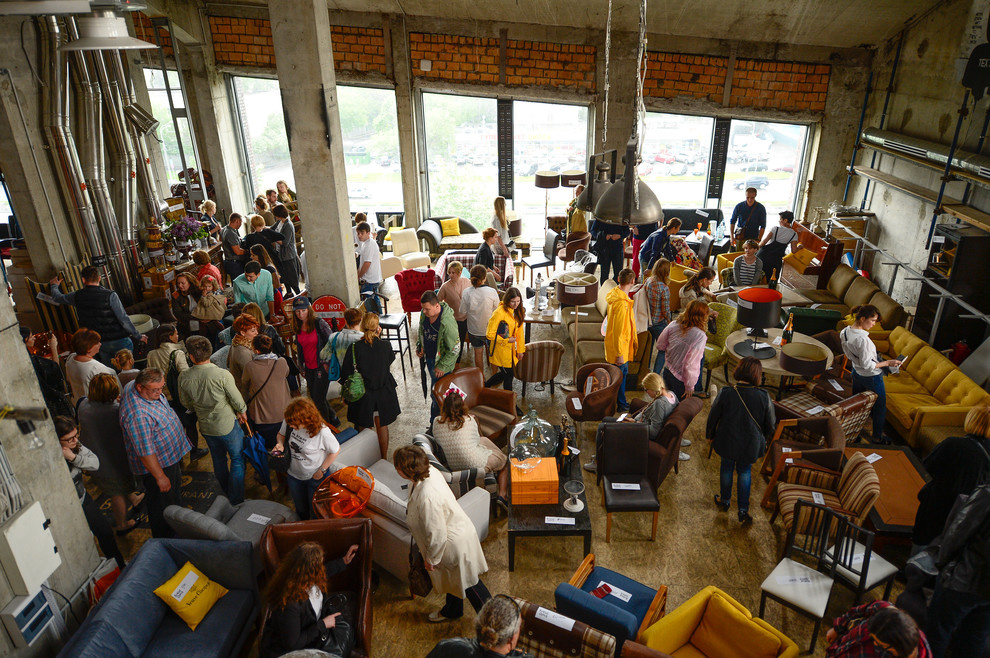 Как правильно: Выбрать склад для вещей