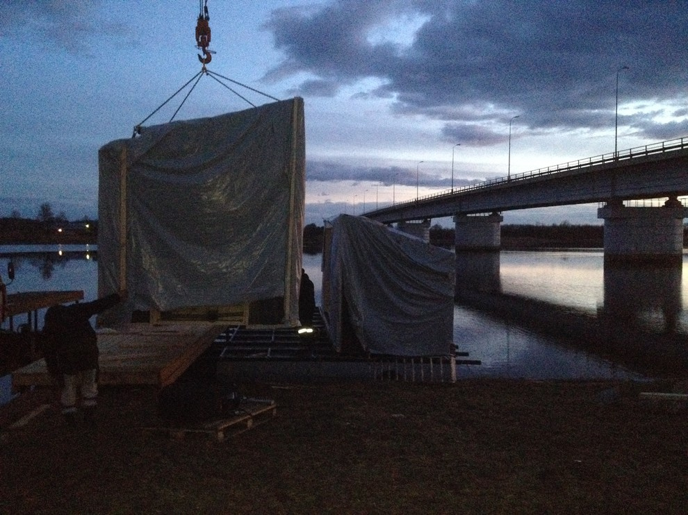 В гостях: Дом, пришвартованный под Калязиным