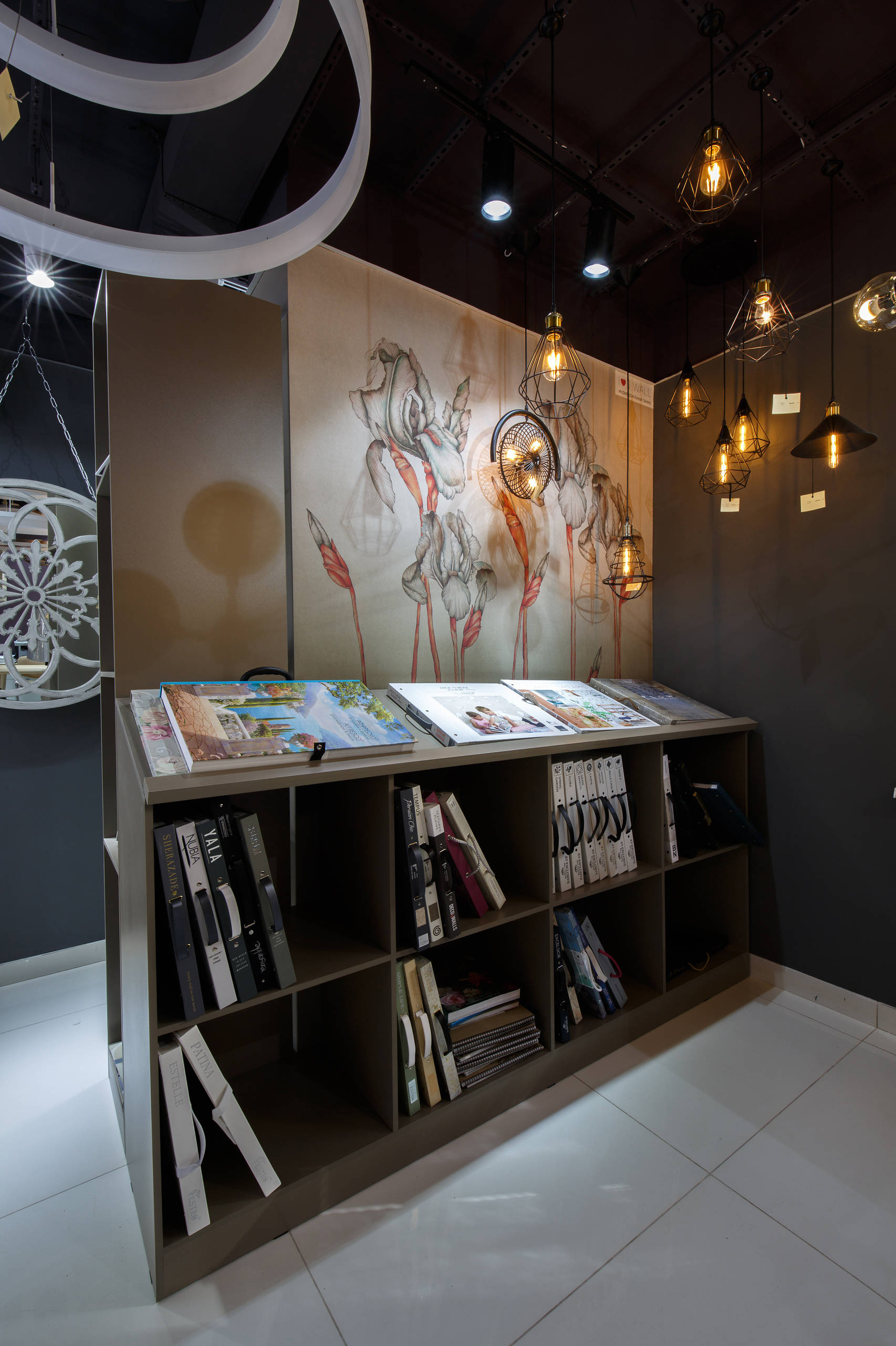 Как правильно: Покупать мебель и отделочные материалы онлайн