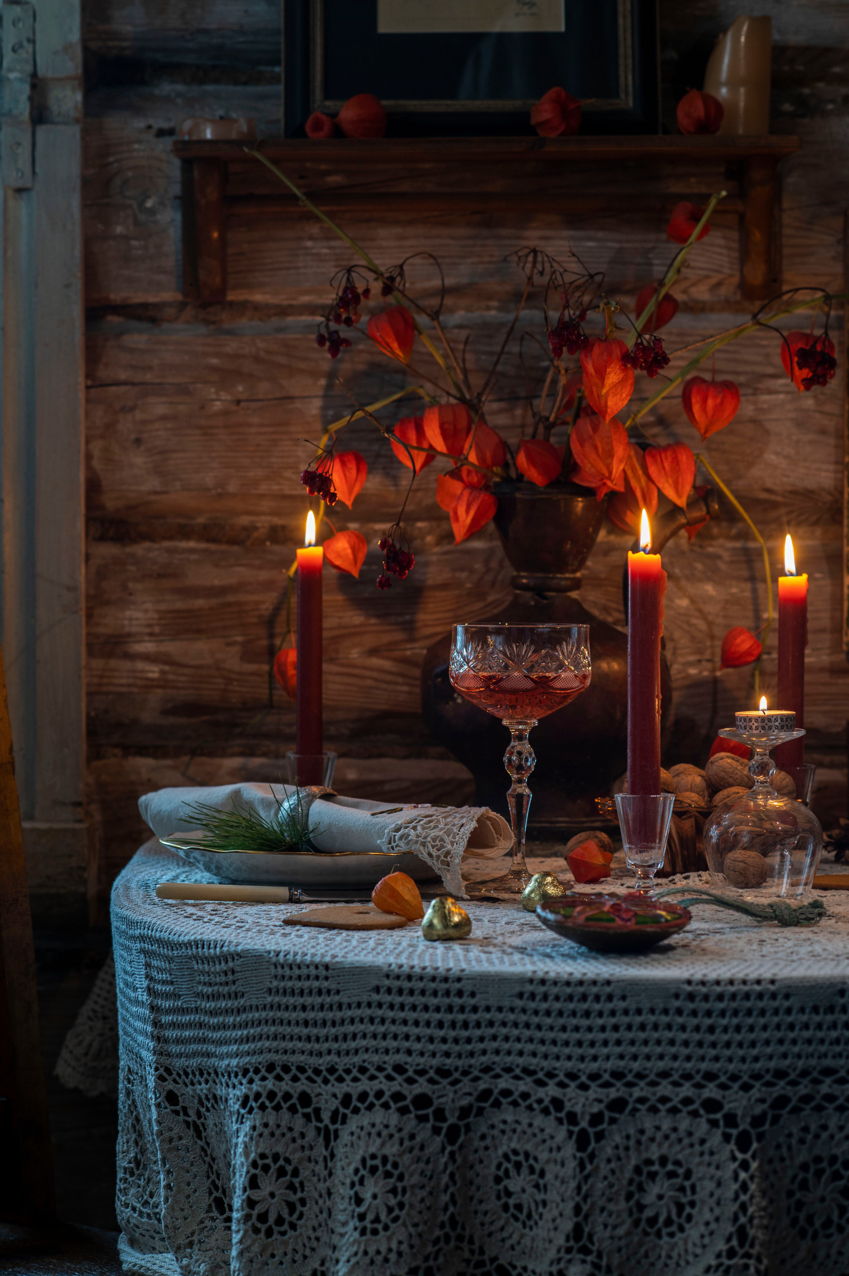 Как украсить дом к Новому году: Пример декоратора Жени Ждановой