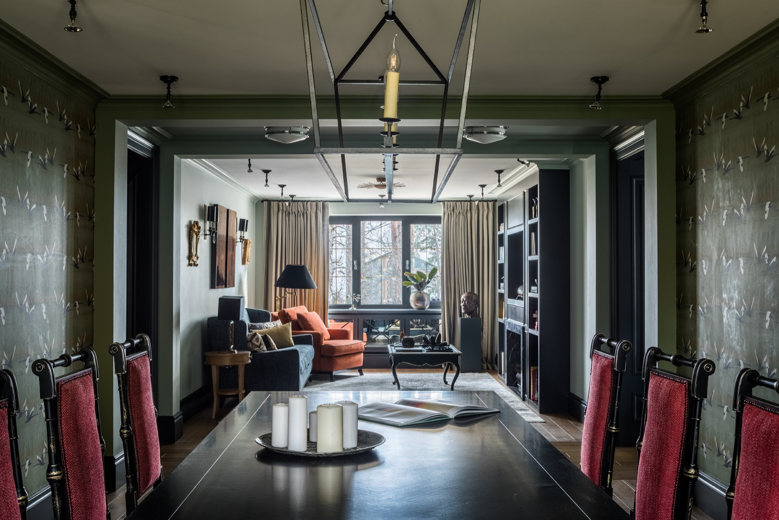 Houzz тур: Дом, в котором при перестройке подняли потолки