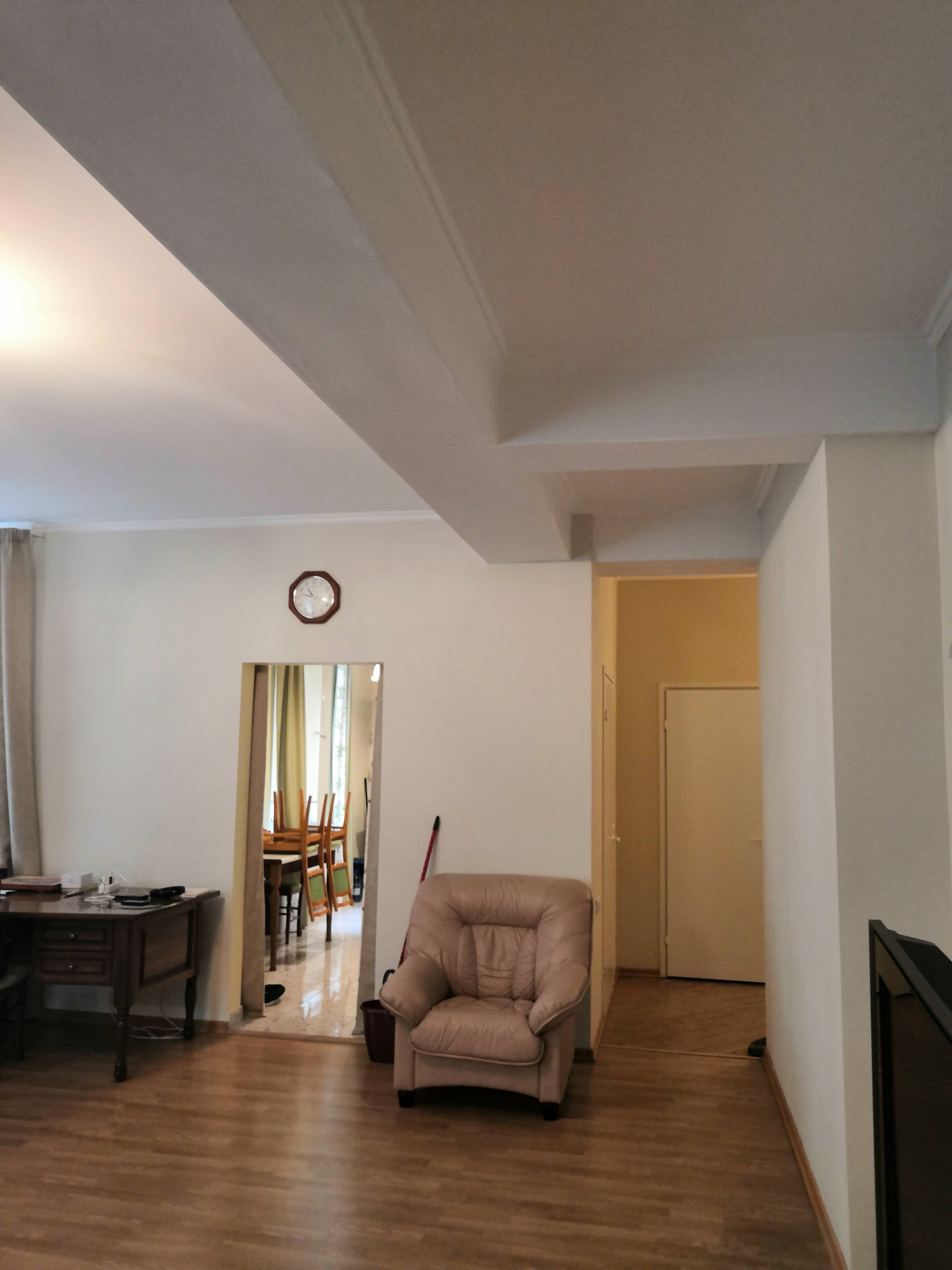 До и после: Микс неоклассики и 1960-х в квартире в центре Москвы