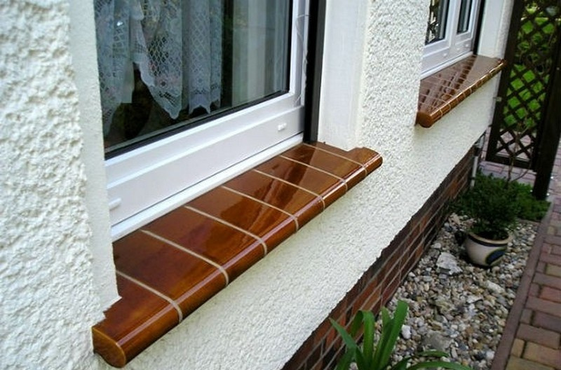 Вопрос: Обязательно ли делать отливы на окнах