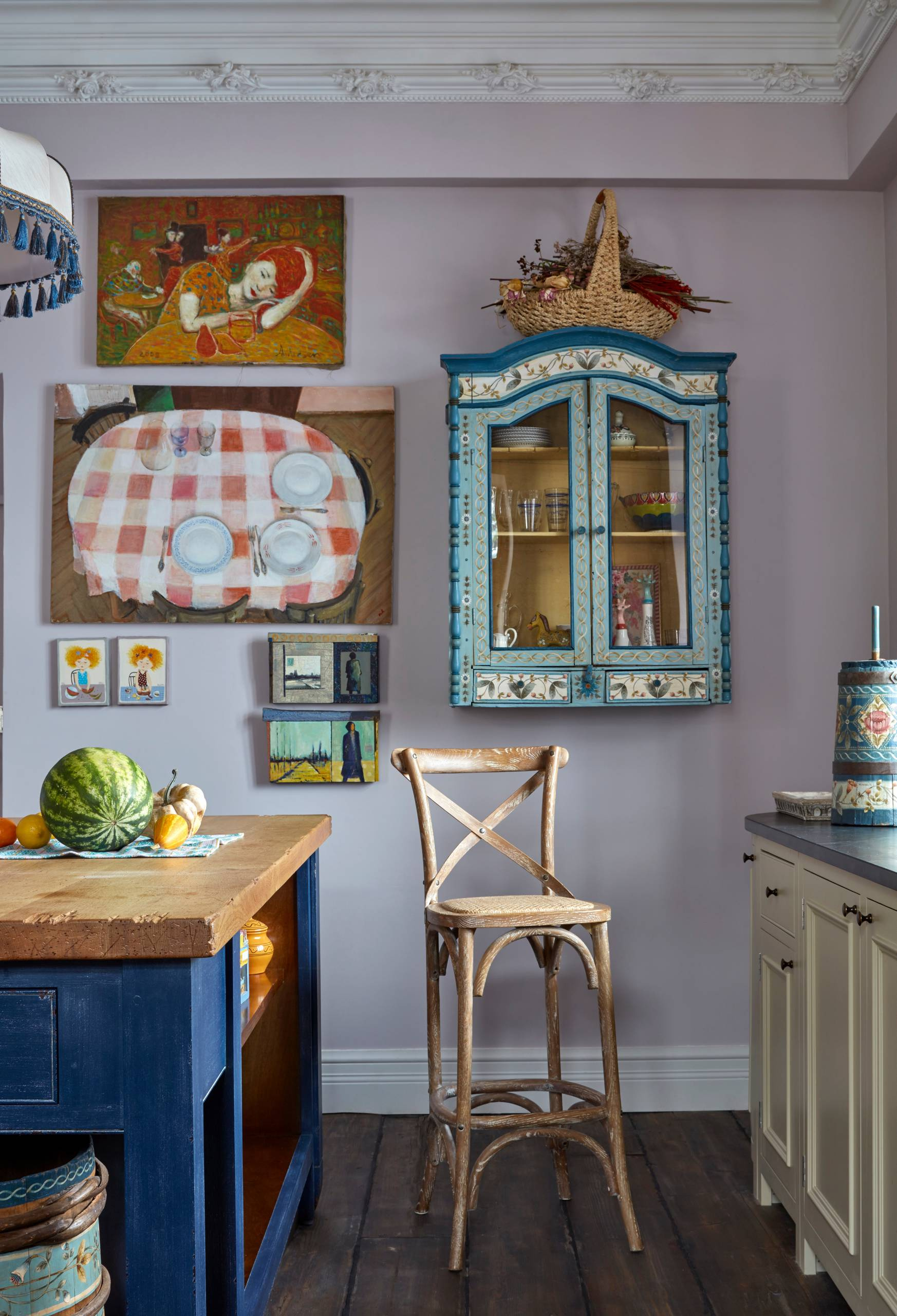 Фотоохота: Непошлые кухни с рисунком на фасаде