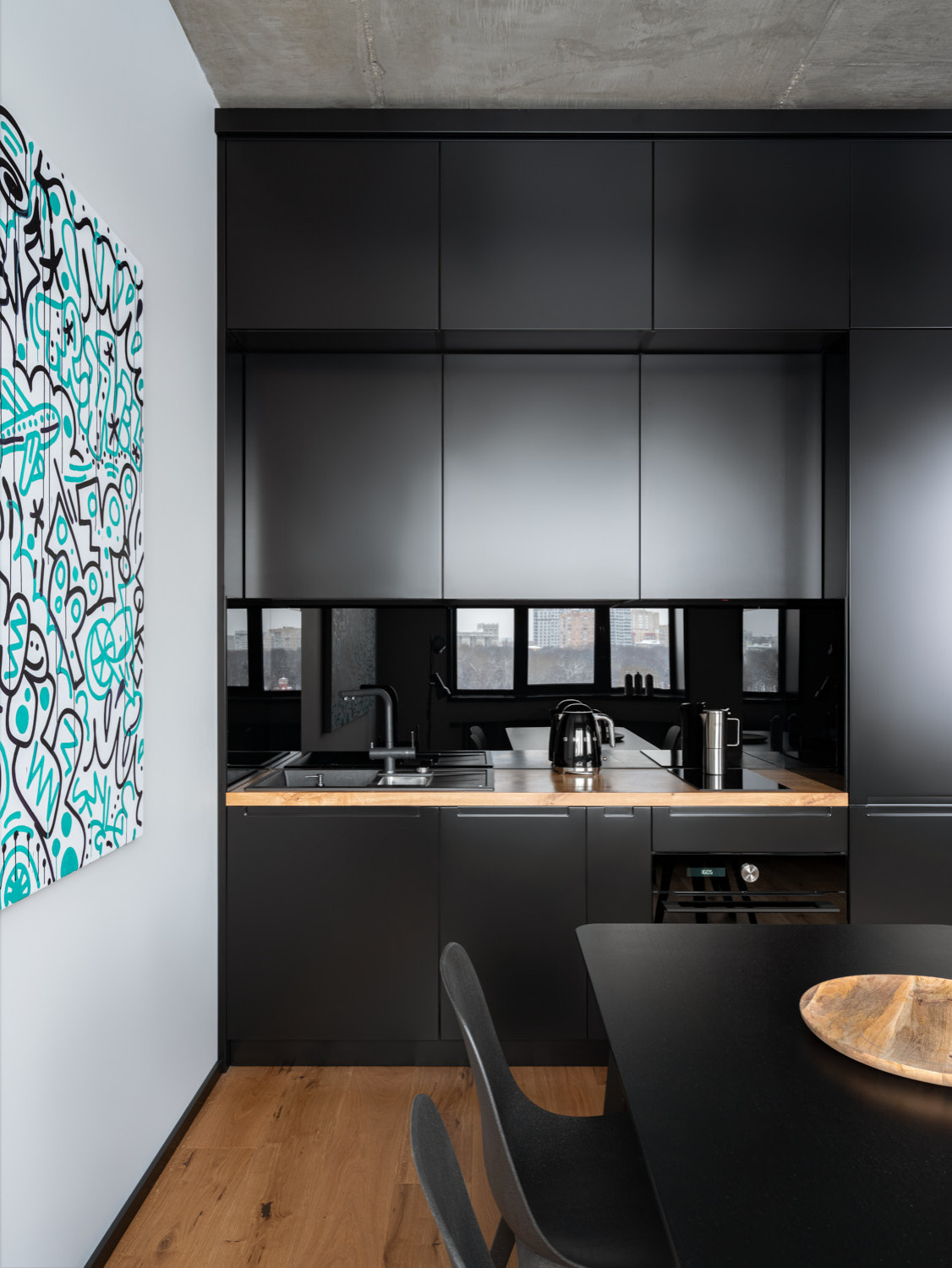 Houzz тур: Практичный минимализм для любителя триатлона