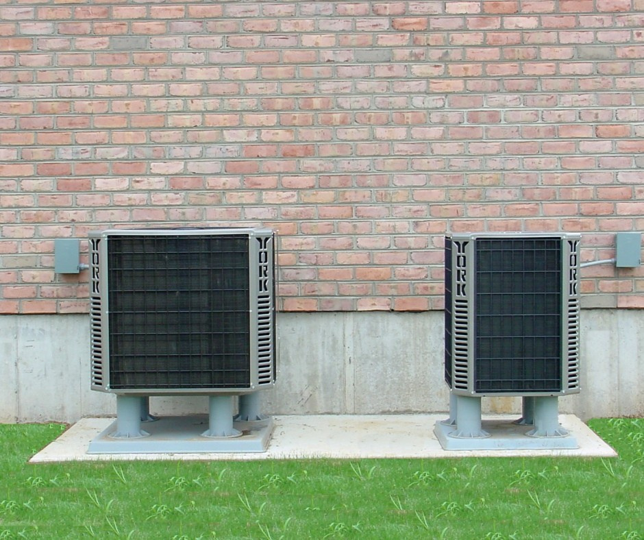 Вопрос: Как «умный дом» экономит электричество