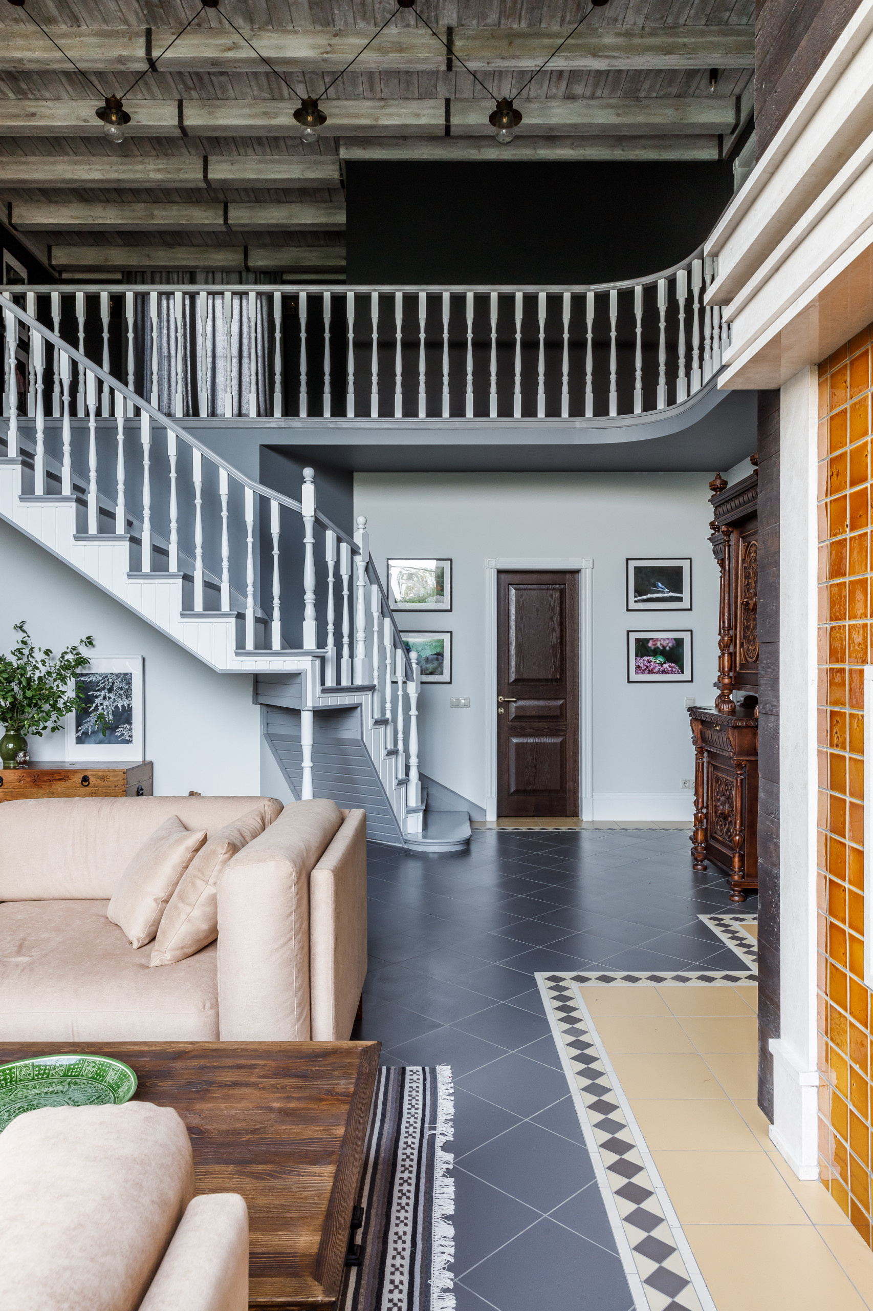 Houzz-тур: Большая дача в горах на Кубани