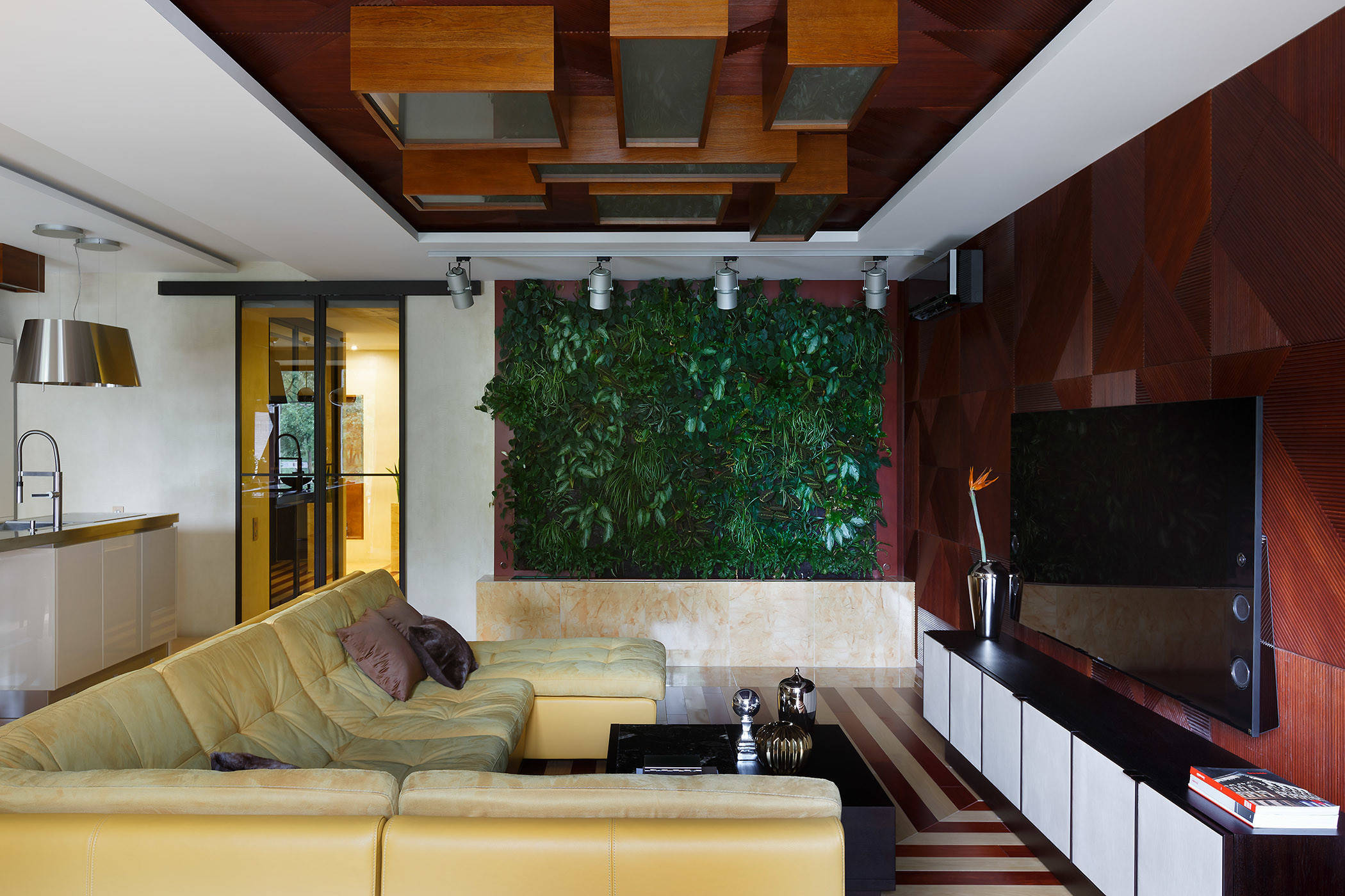 Дизайн-дебаты: Какими растениями украшать жилой интерьер