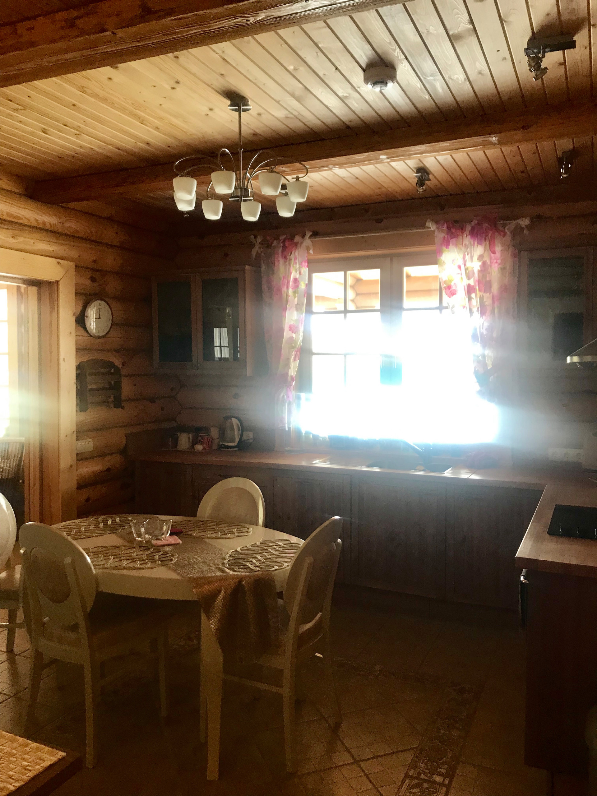 До и после: Обновление бревенчатого дома