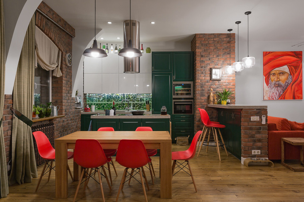 В гостях: «Сталинка» — двухуровневая и с мансардой