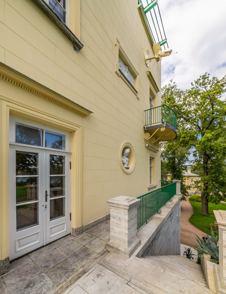 Деревянные окна: 14 сказок, в которые мы зря верим