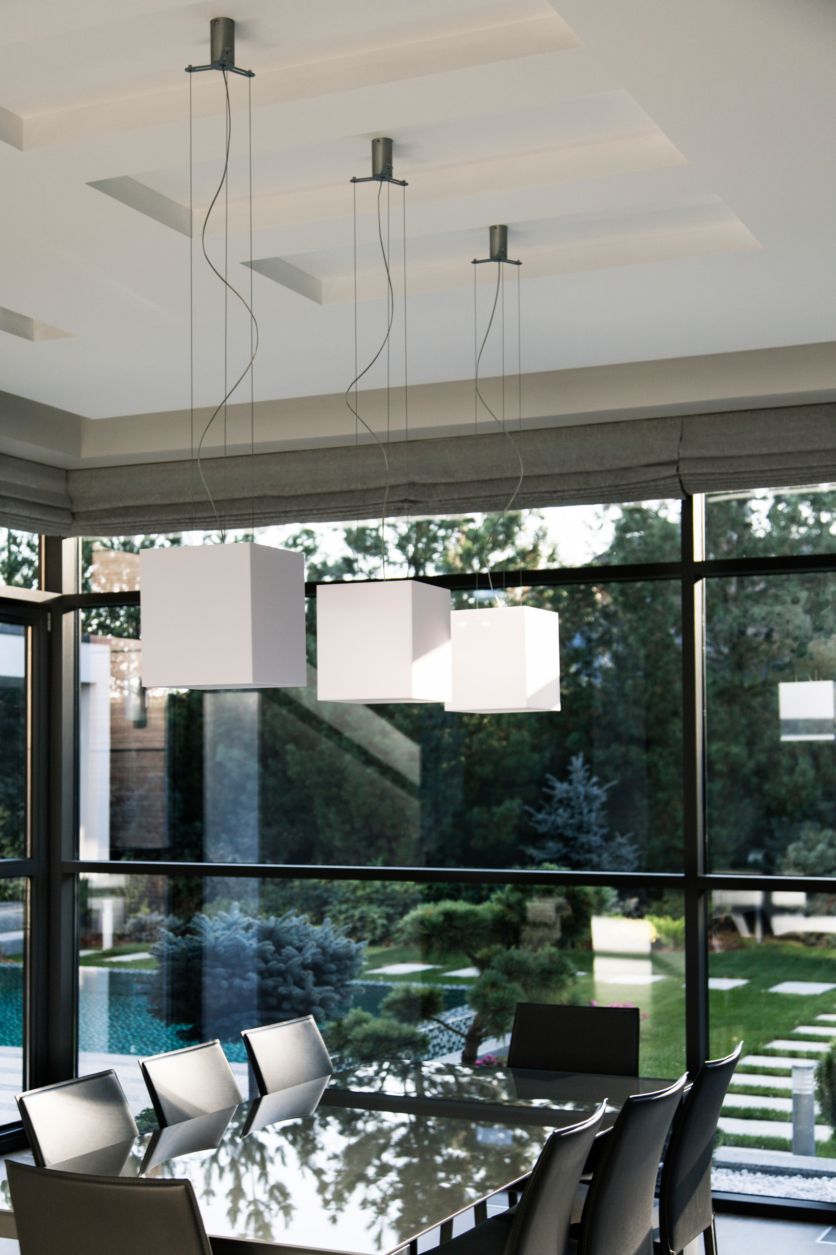 В гостях: Минимализм в Подмосковье, где сад интегрирован в дом