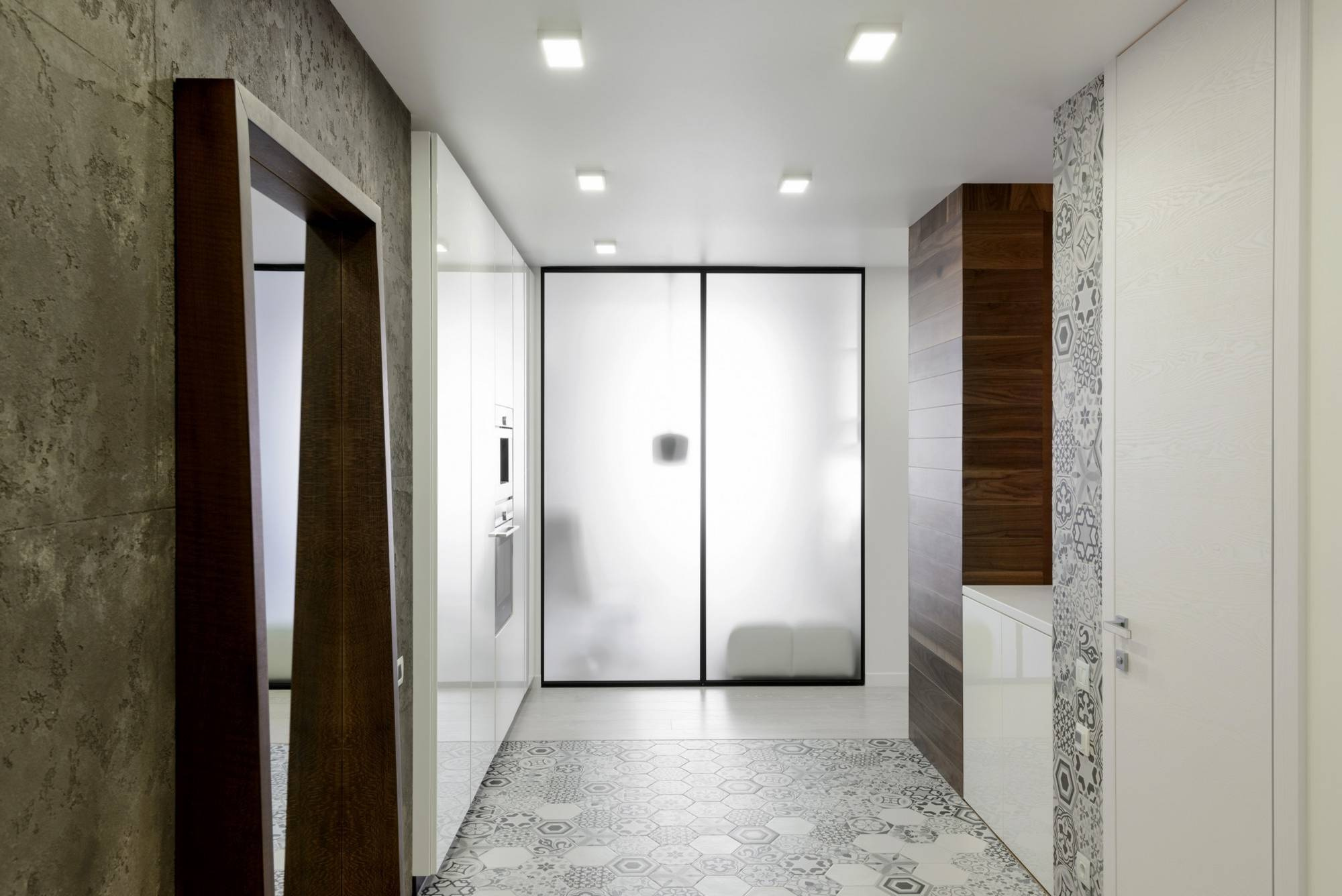 Houzz тур: Квартира в Новосибирске с монолитными колоннами