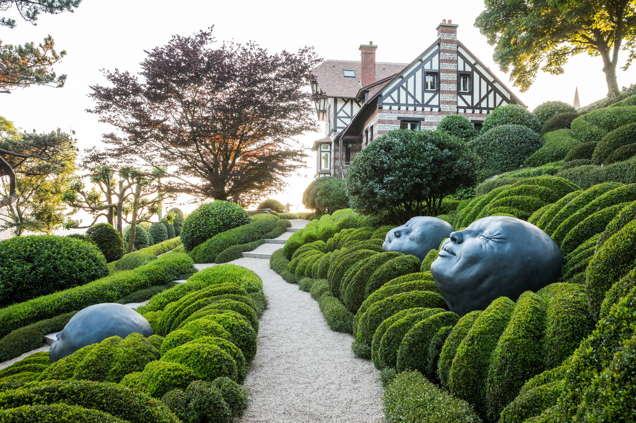 Проект недели: Сад русского дизайнера в нормандском Этретa
