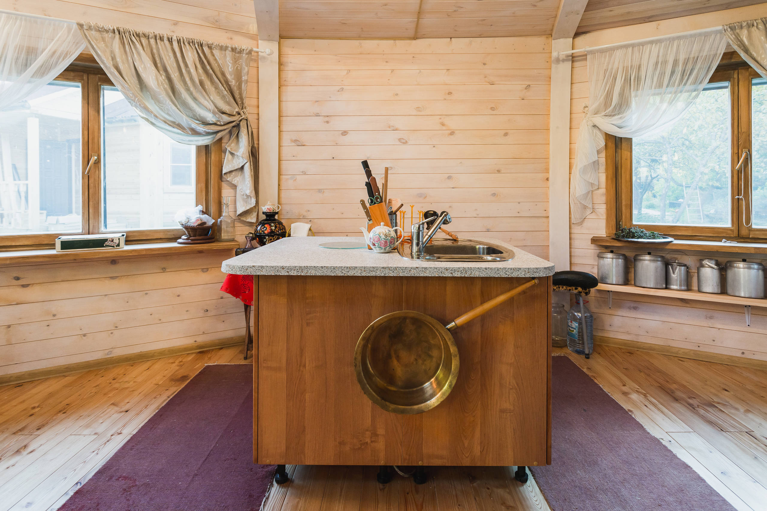 В гостях: Деревянный дом-шар под Зеленоградом