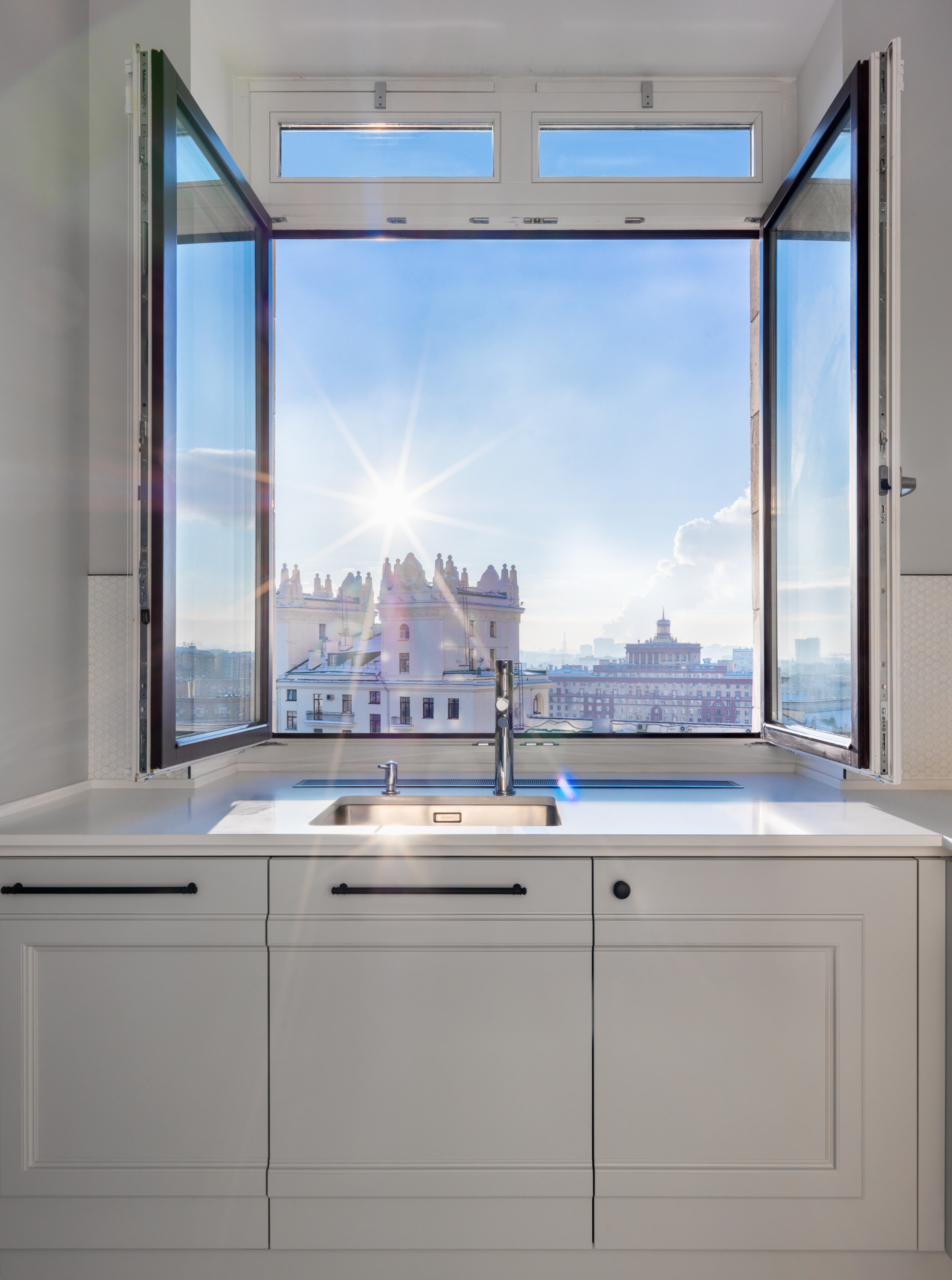 Houzz тур: Высотка на Котельнической, где жила советская богема