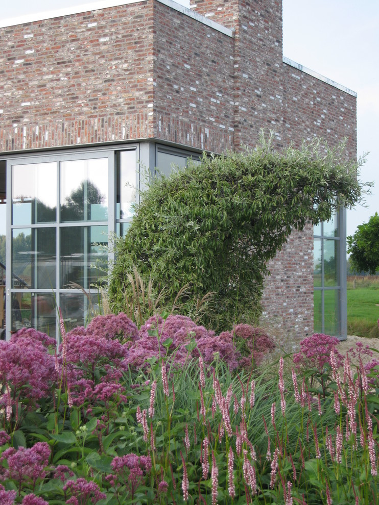 Портрет: Частные экскурсии по лучшим садам мира от центра «Гертруда»