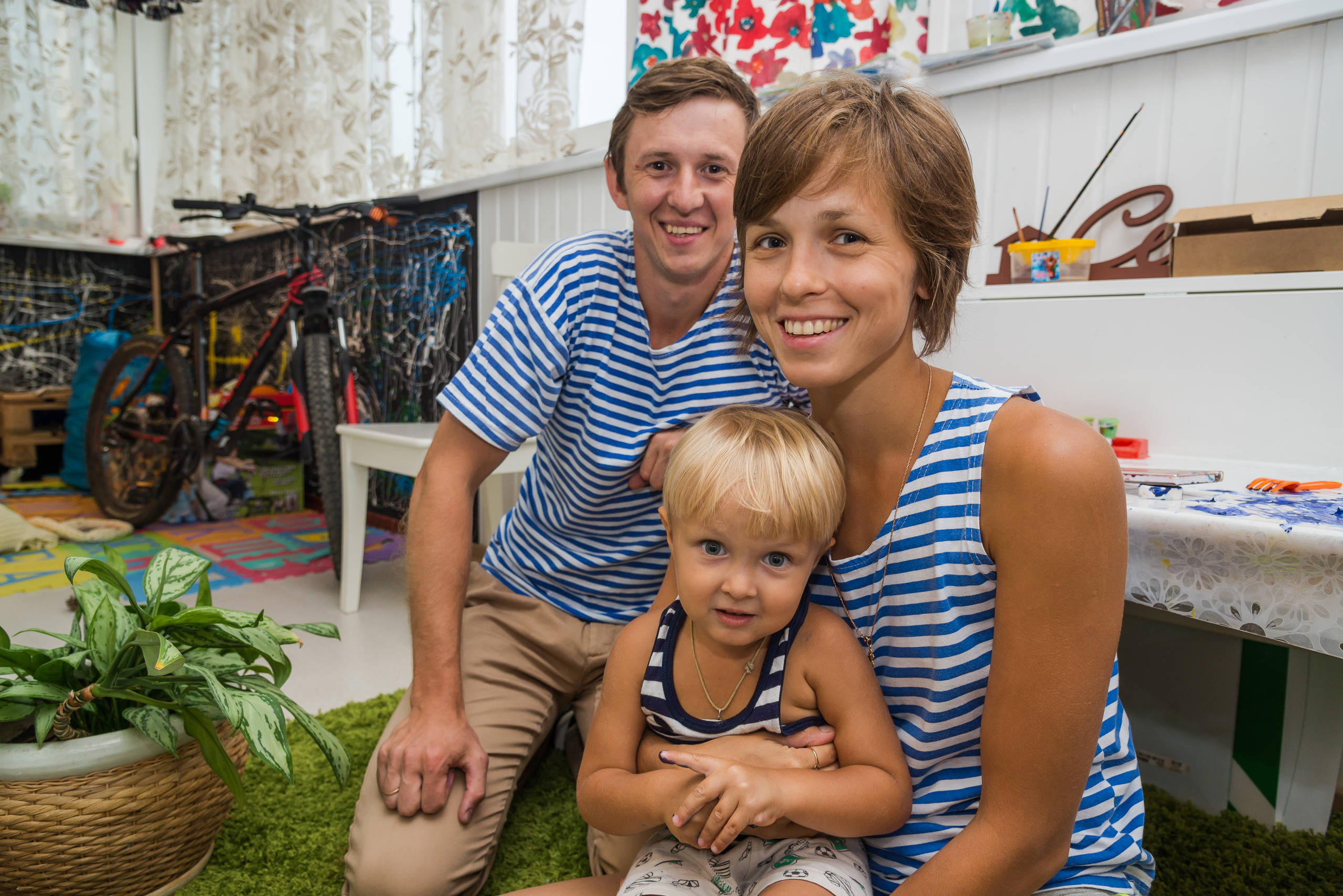 В гостях: Квартира с авторским декором и Поллоком, захватившим балкон