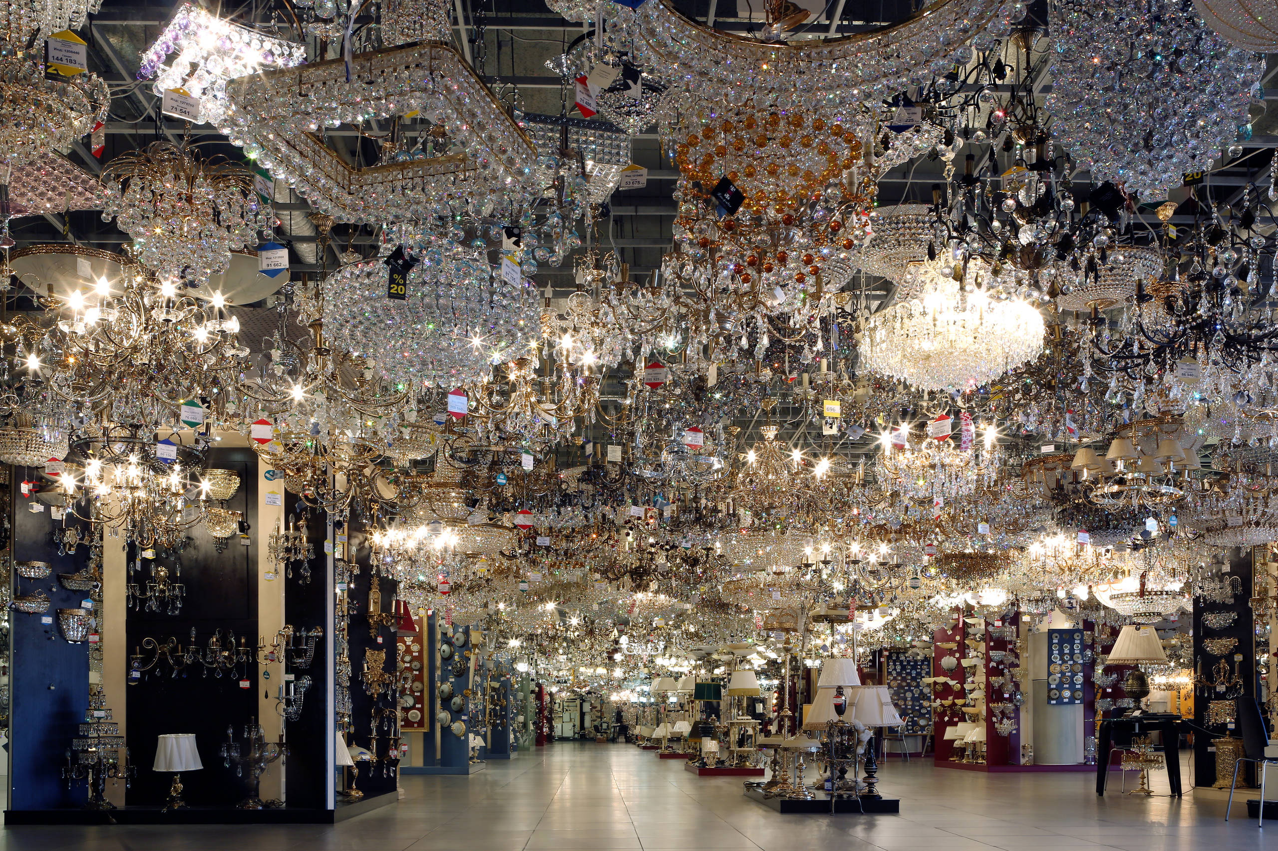 Деньги: Комплектация — за что тут платить?