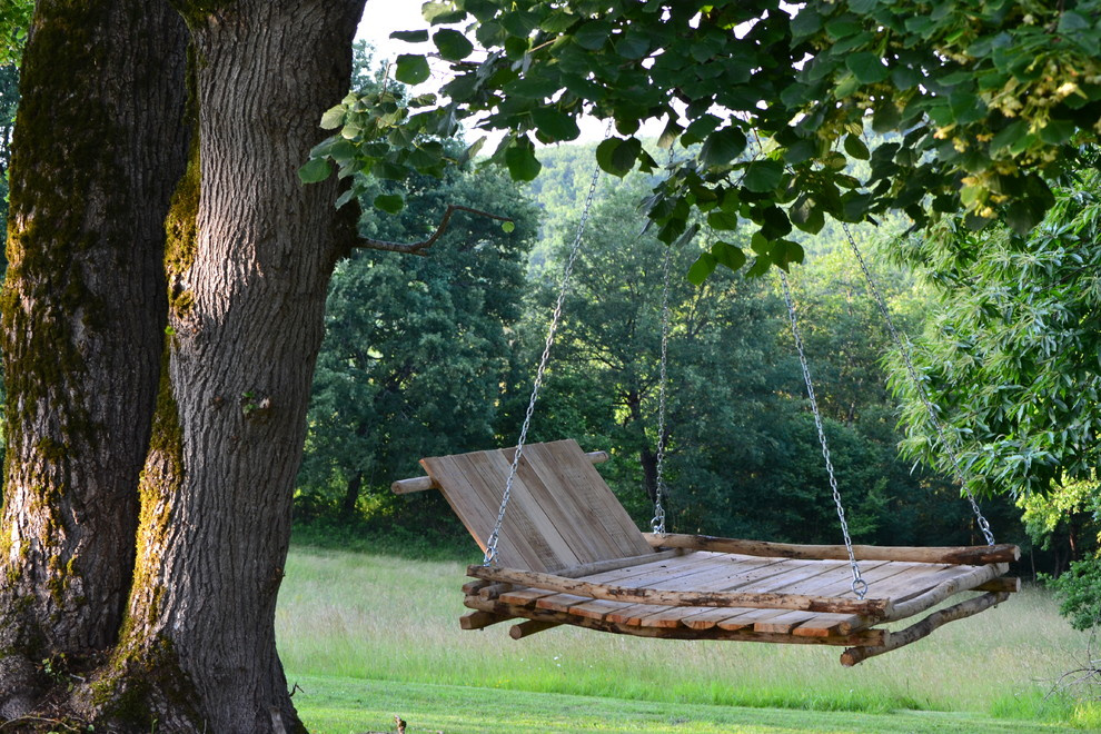 Фотоохота: 67 идей для дачных качелей