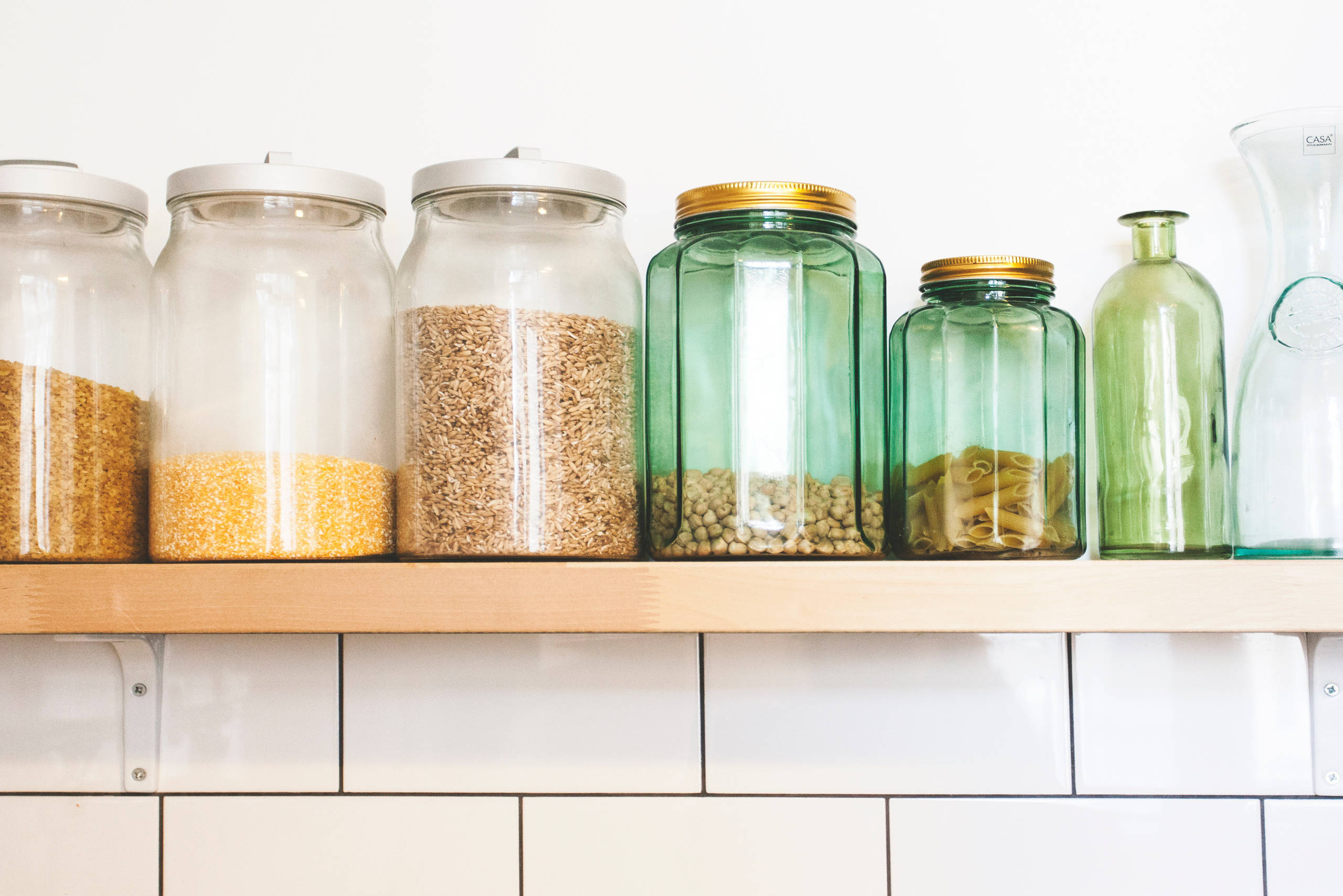 В гостях: Московская квартира со старинными часами и совами