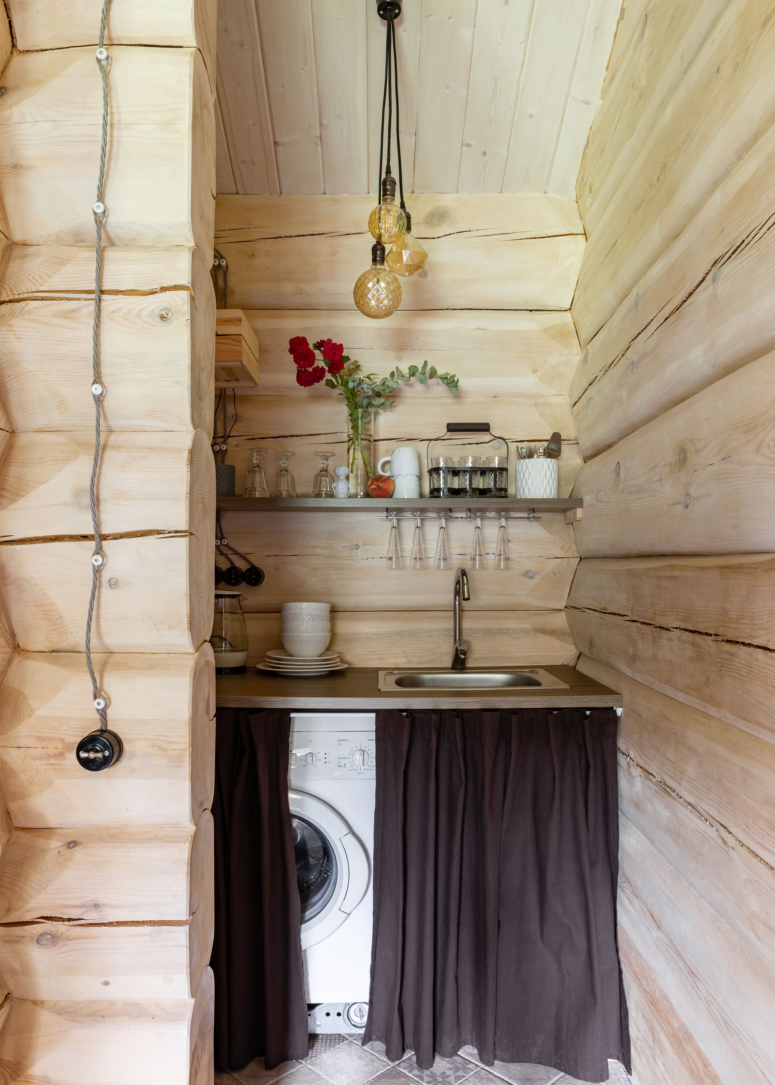 Просто фото: Как спрятать стиральную машину