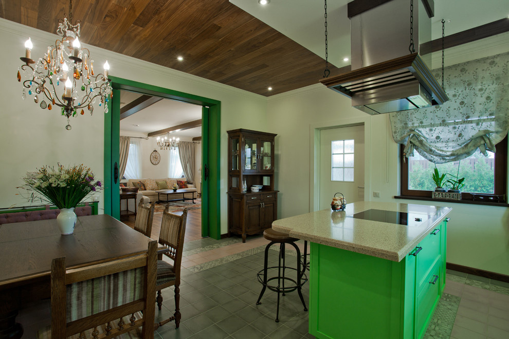 Houzz тур: Живописный дом у озера с качелями в холле