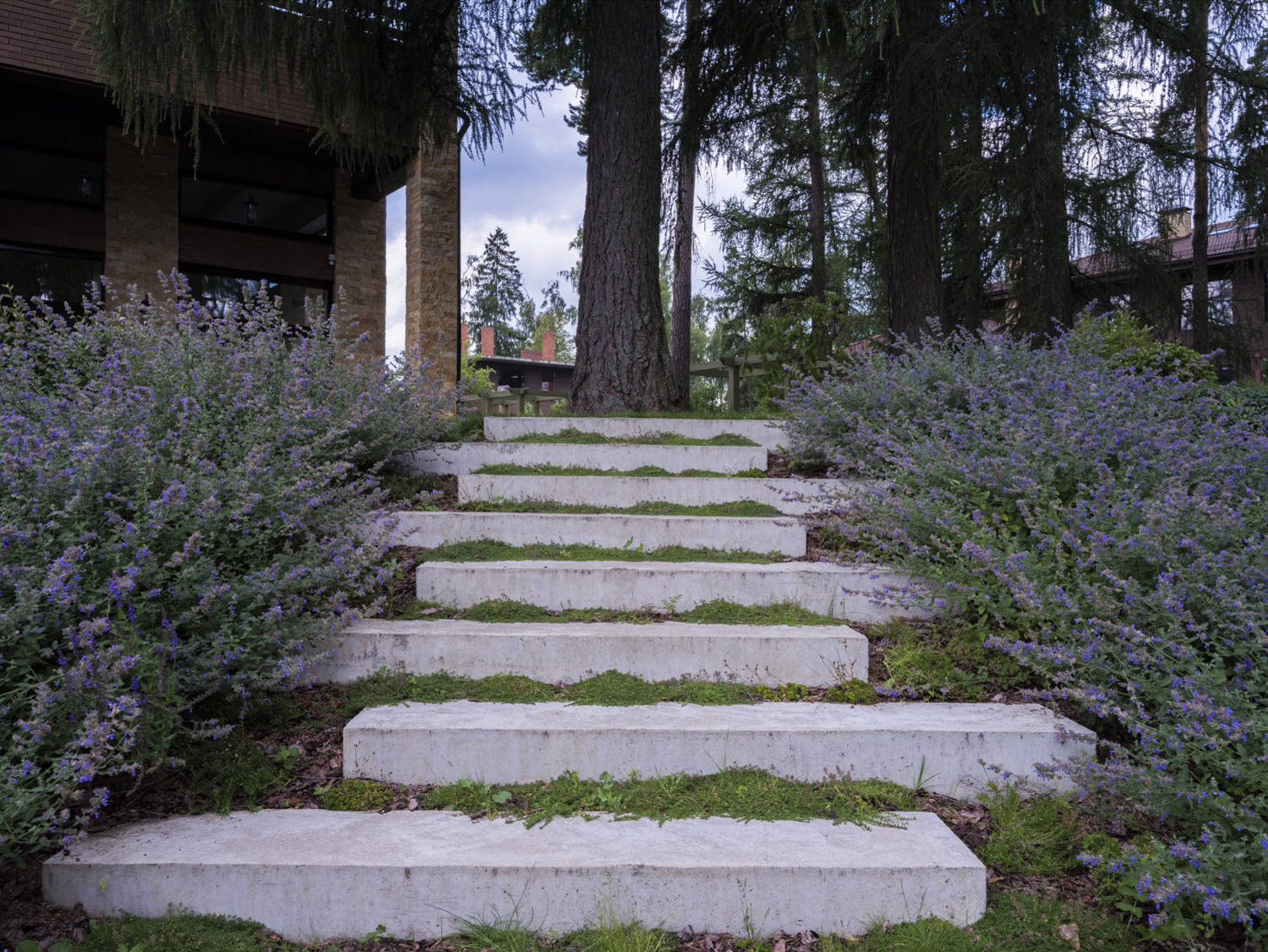 В гостях: Дом дизайнера — в старинном графском парке
