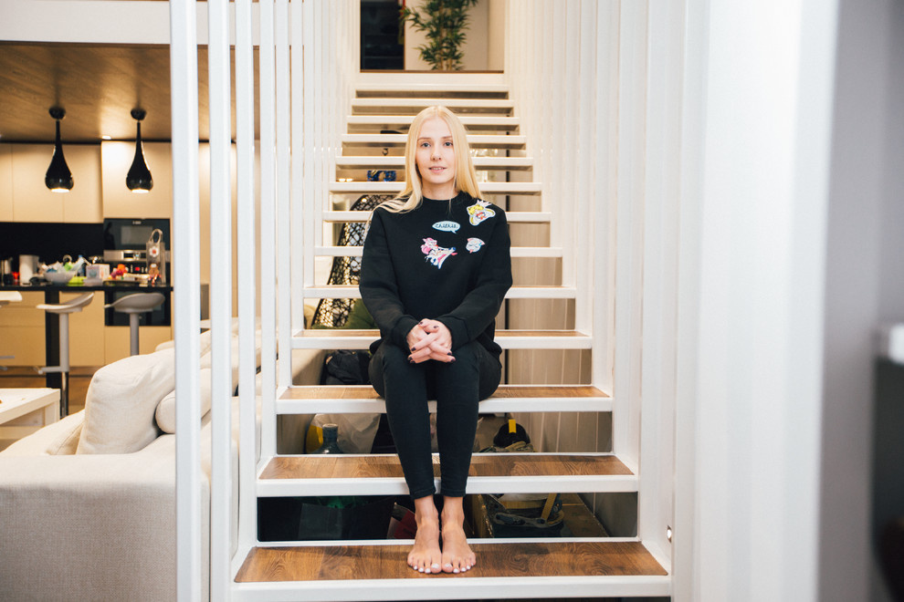 Houzz тур: Квартира с необычной лестницей в Челябинске