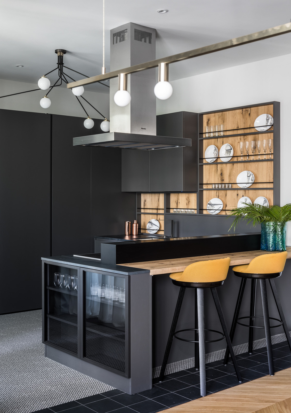 20 идей хранения на кухне, где, кажется, совершенно нет места