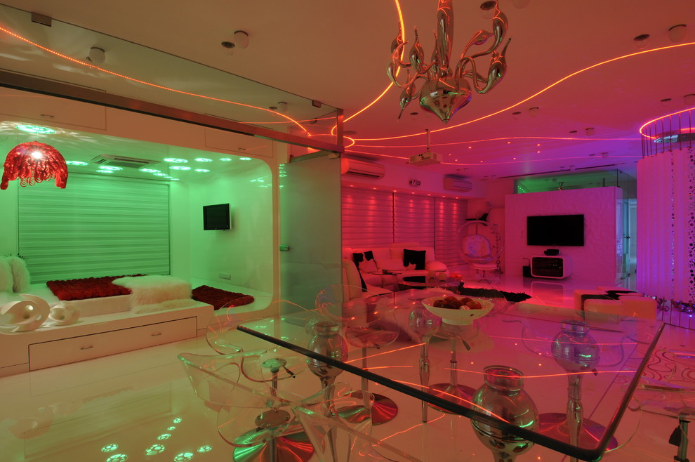 Чудо света: Цветной и окрашенный свет в интерьере