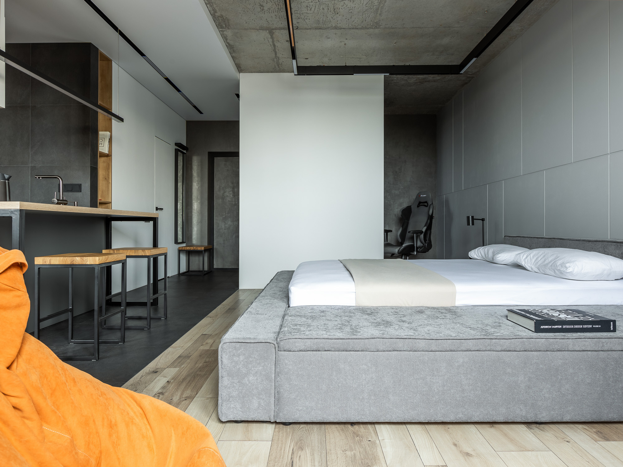 Houzz тур: 44 кв.м — интерьер для программиста в Самаре