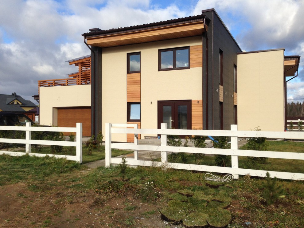 В гостях: Дом у озера