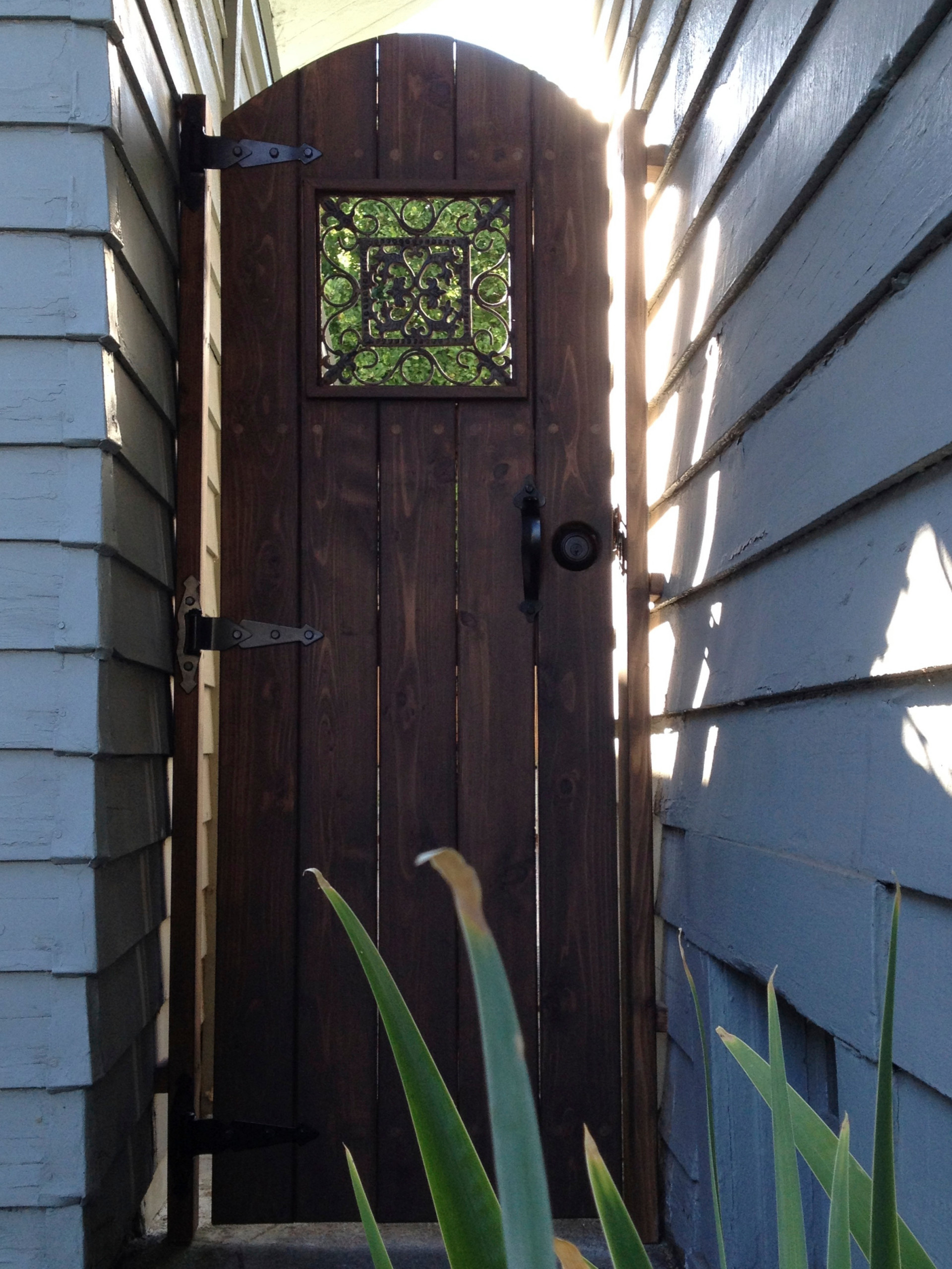 Фотоохота: 91 идея декора для калитки